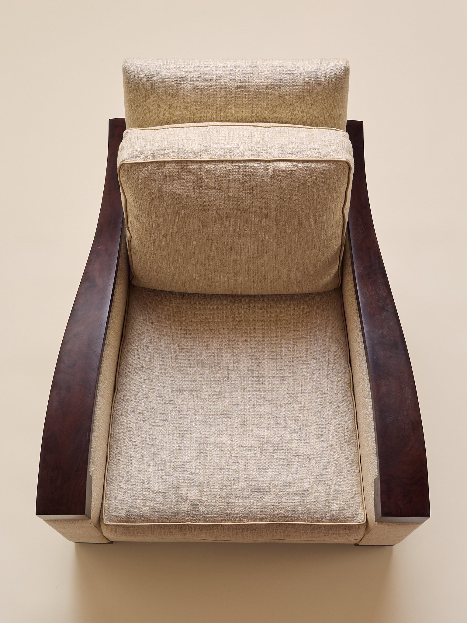 273_TheVintageDohingaBeigeArmchairwithWalnutFrame_0135.jpg