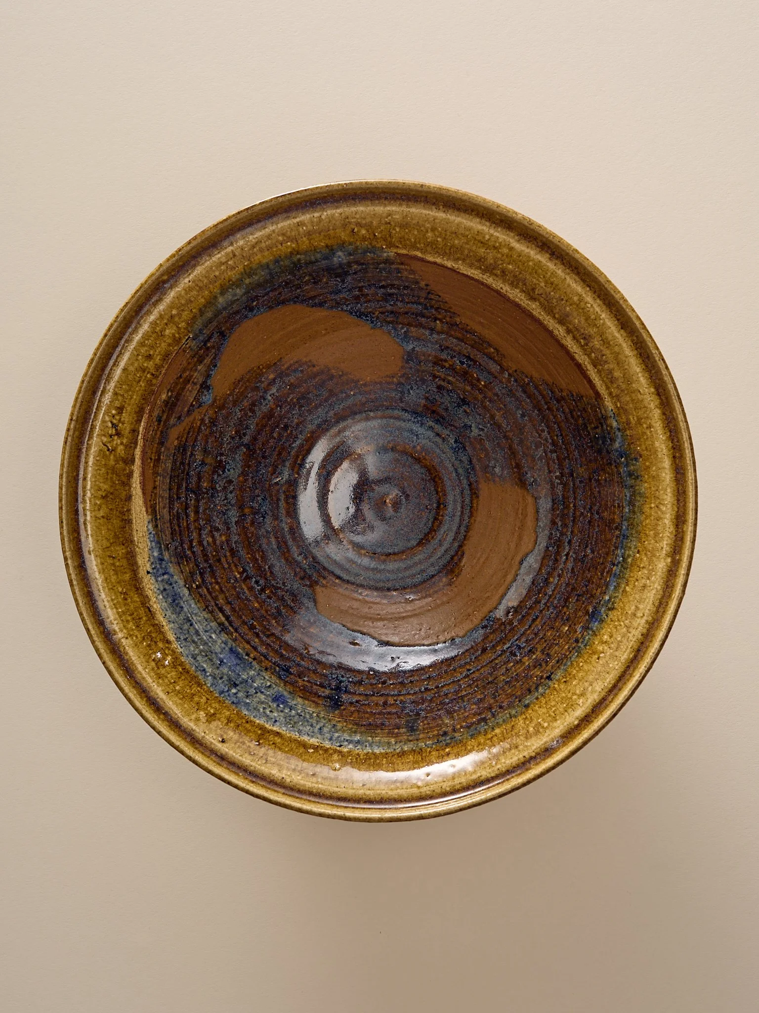 291_TheVintageHandMadeCeramicBlueGlazedBowl_004.jpg