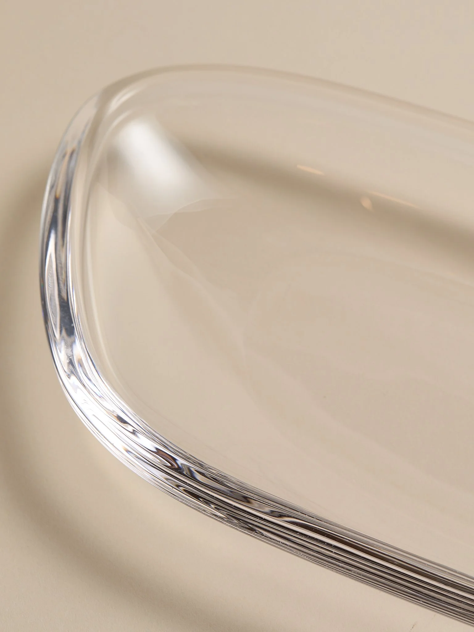 Shot_88_TheVintageClearGlassOvalTray_003.jpg