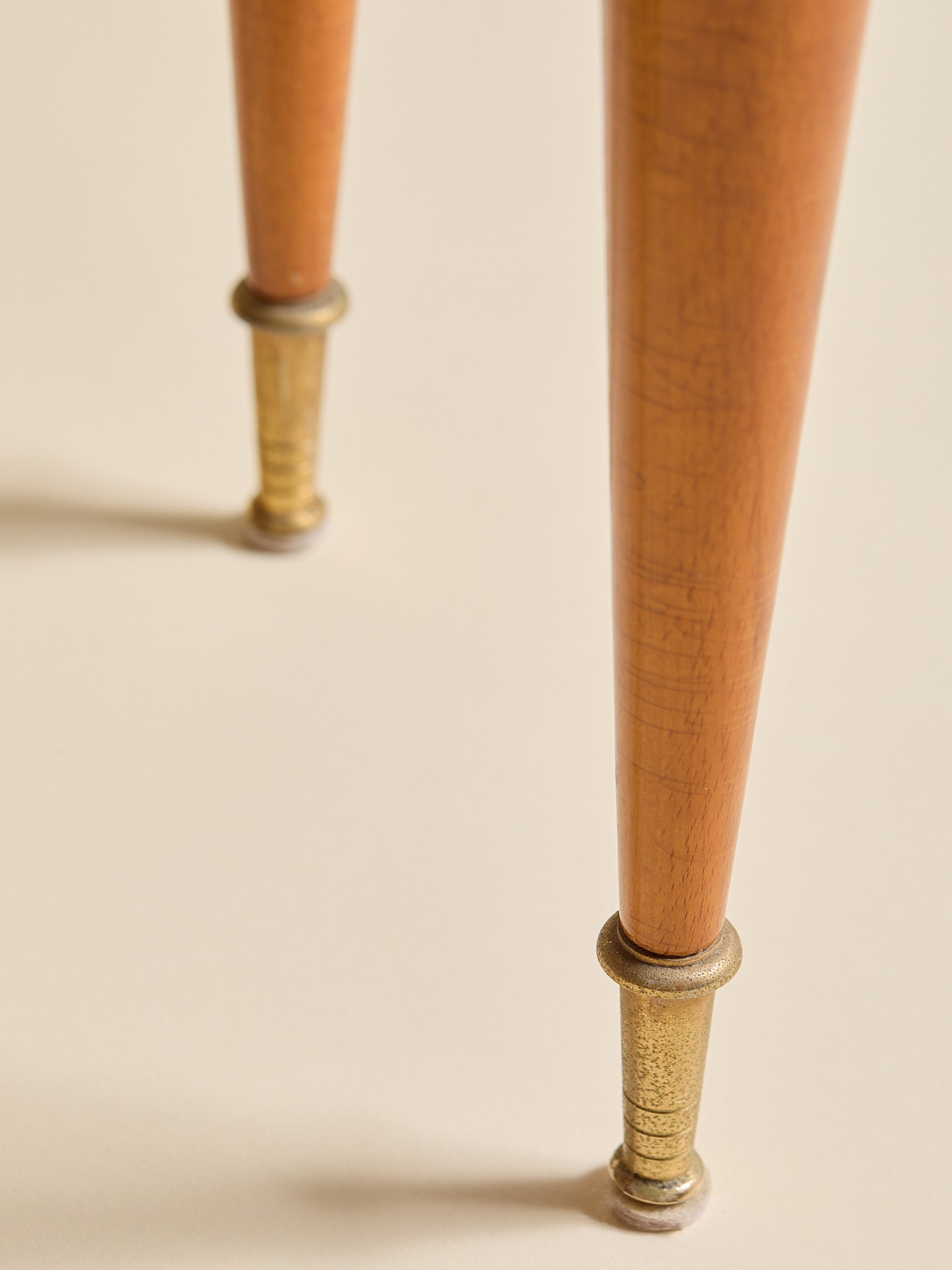398_TheVintagePairOfFrenchBronzeMountedNightStandsC1950_11.jpg