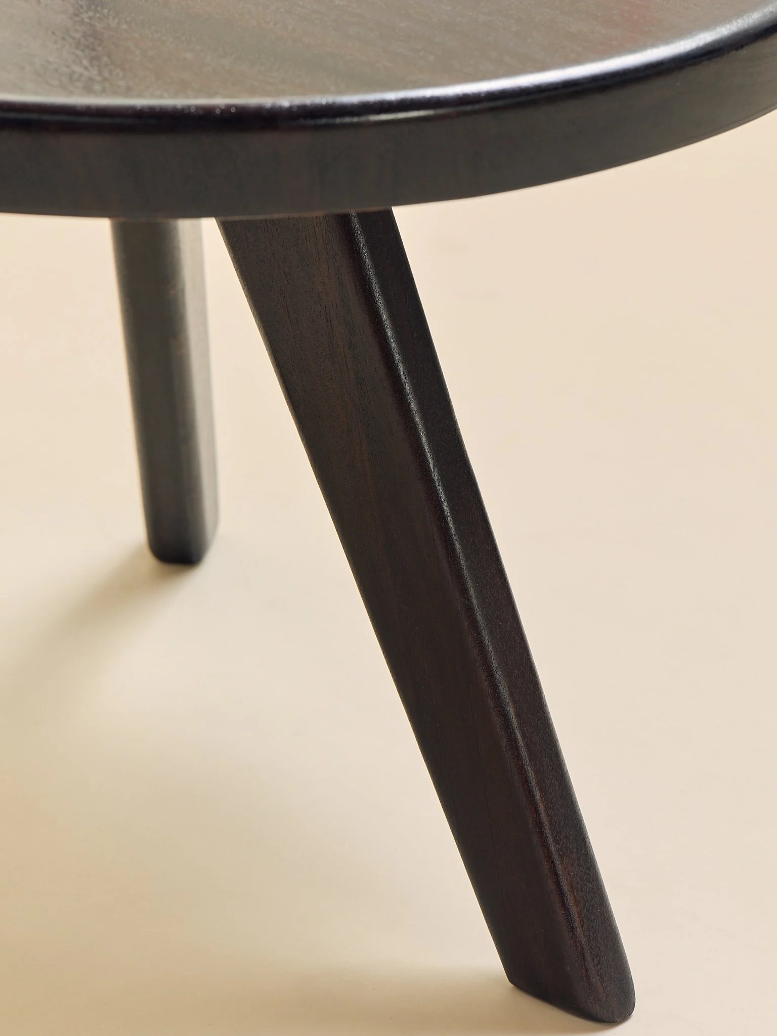 391_TheTriLegSmallCoffeeTableInBlackenedWalnutByMaxGlader_08.jpg