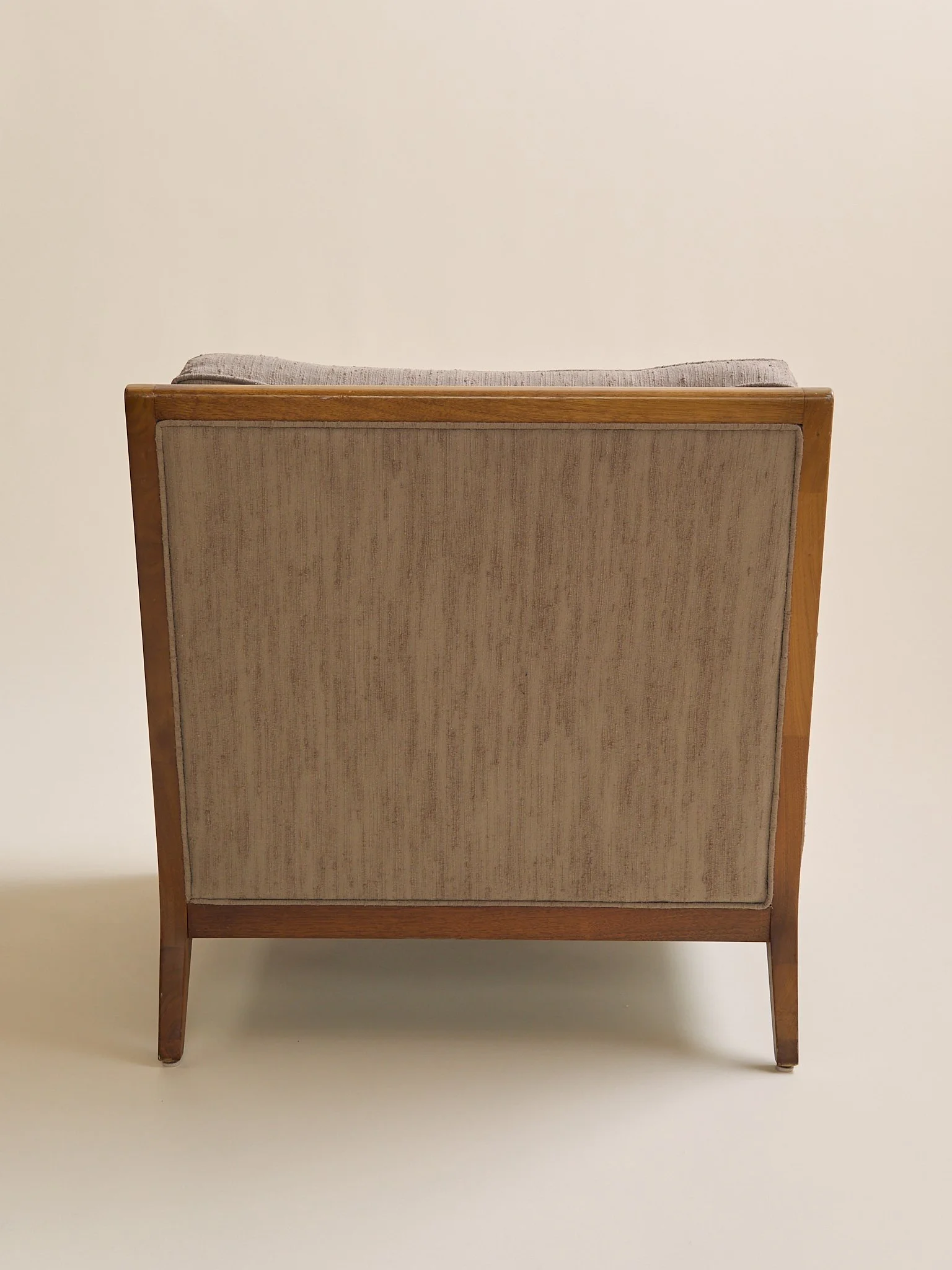 272_TheVintageMidCenturyWalnutLoungeChairinTexturedBeigeUpholstery_004.jpg