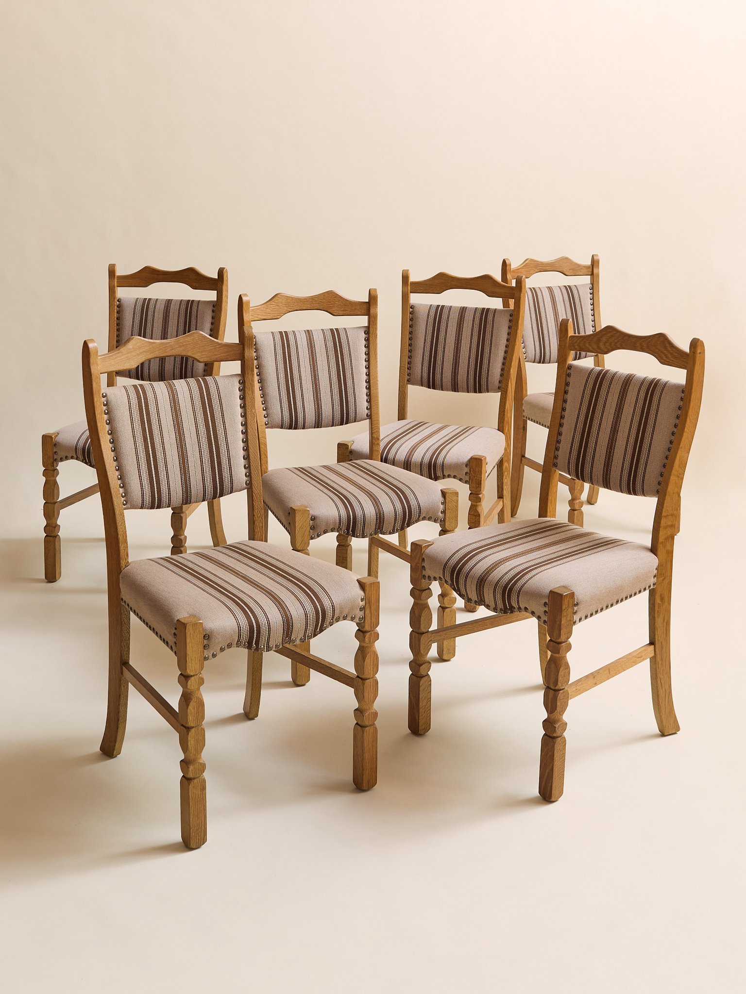 151_TheVintageDanishSetOfSixDiningChairs_002.jpg