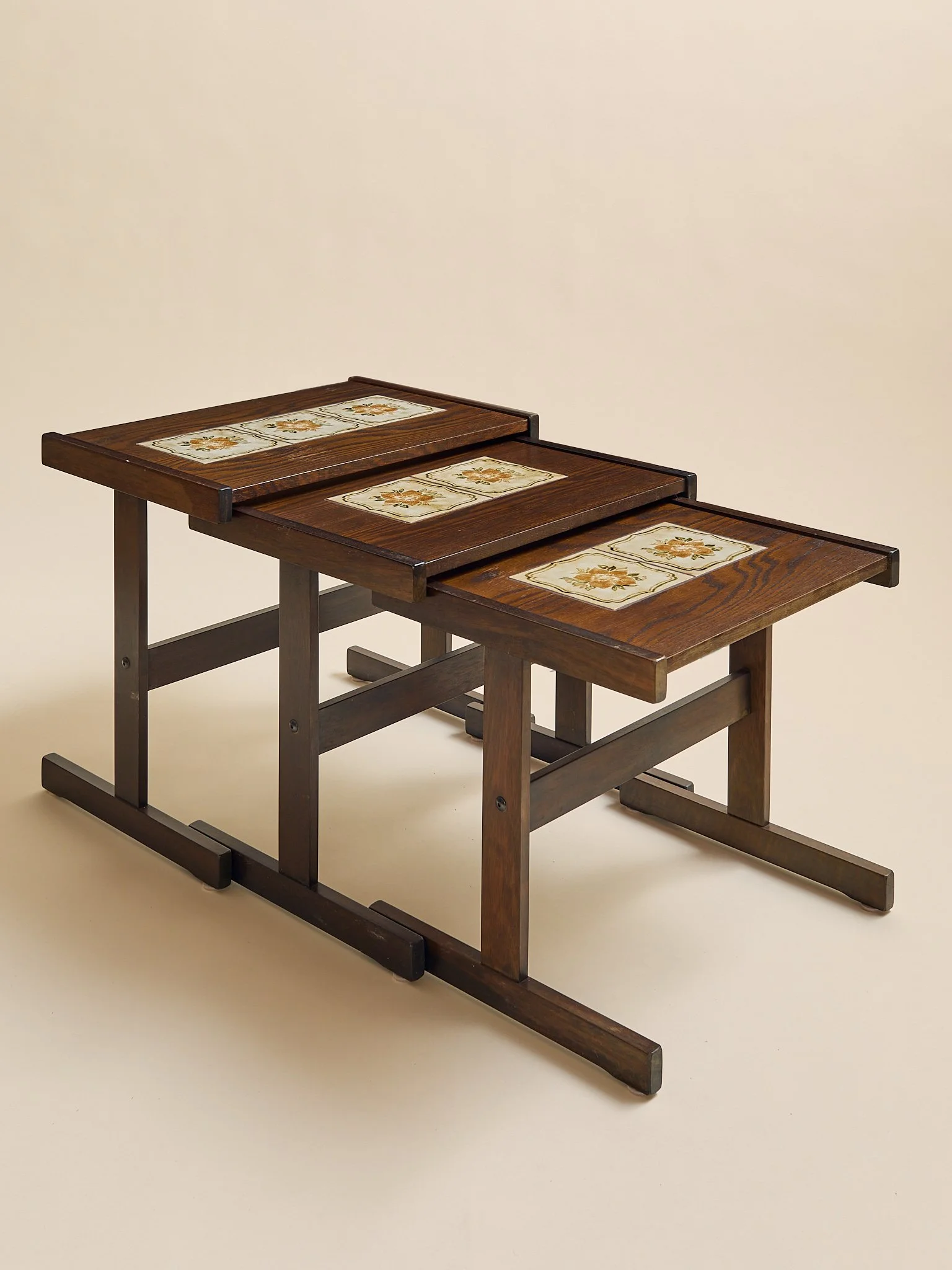 368_TheVintageScandinavianOak&CeramicTileNestingTables_02.jpg