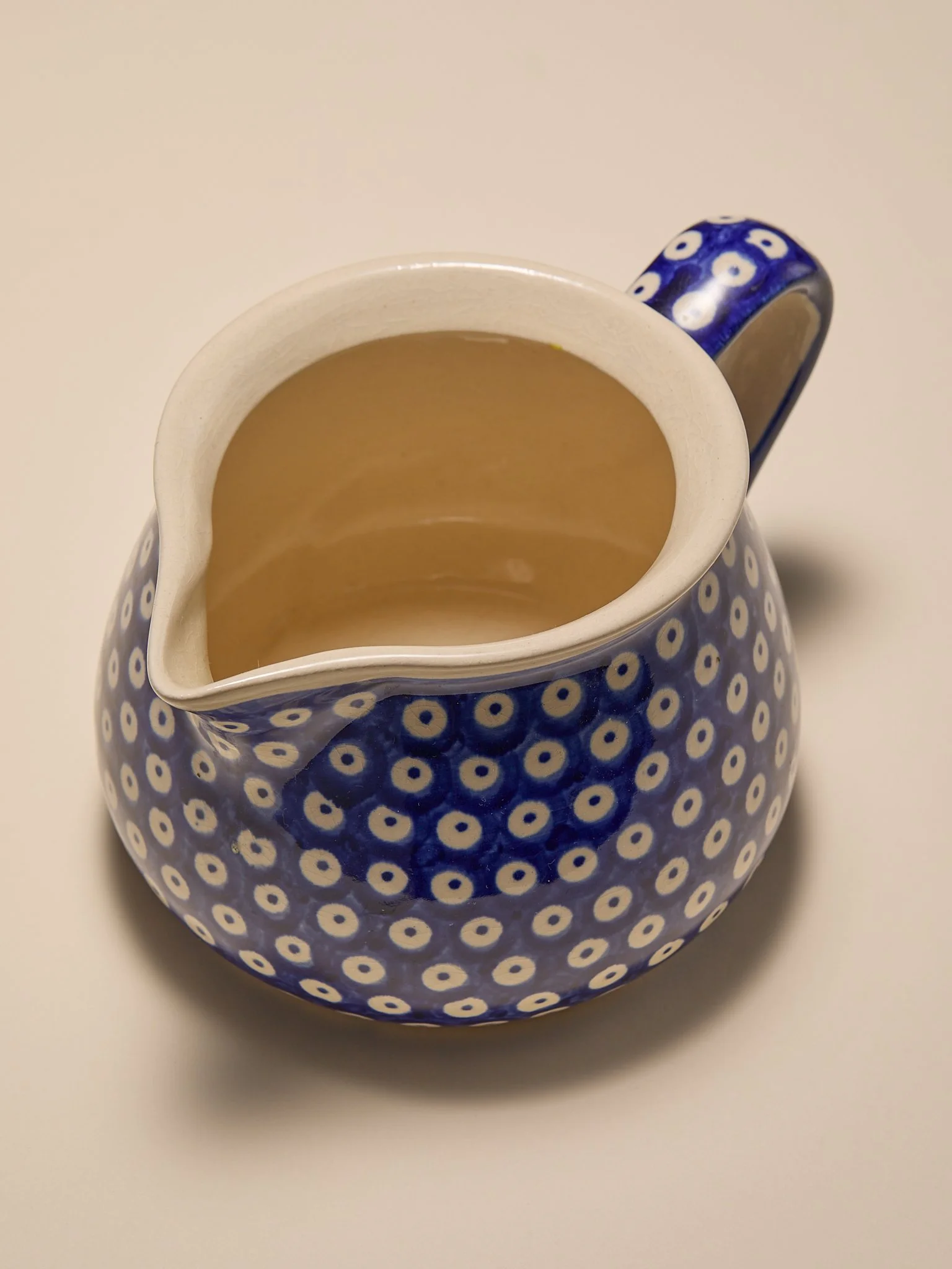 331_TheVintageBluePatternPitcher_002.jpg