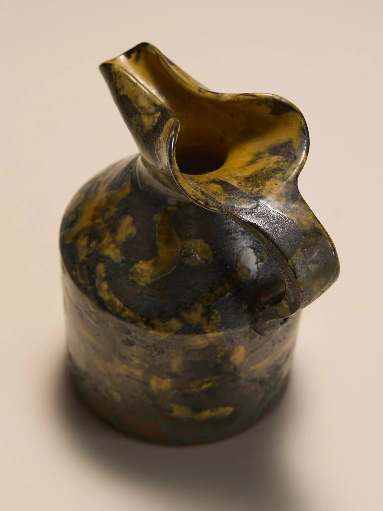 185_TheVintageHand-ThrownCeramicPitcherwithMottledBrown&OchreGlaze_007.jpg
