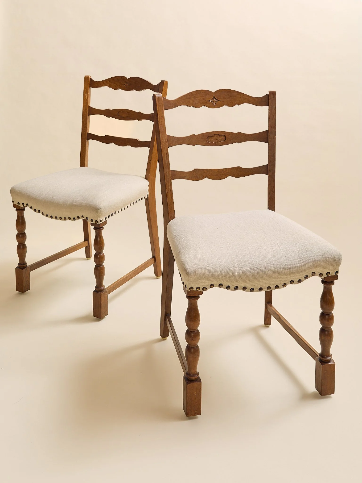 379_TheVintageKjaernulfStyleDanishOakDiningChairs1970S_03.jpg