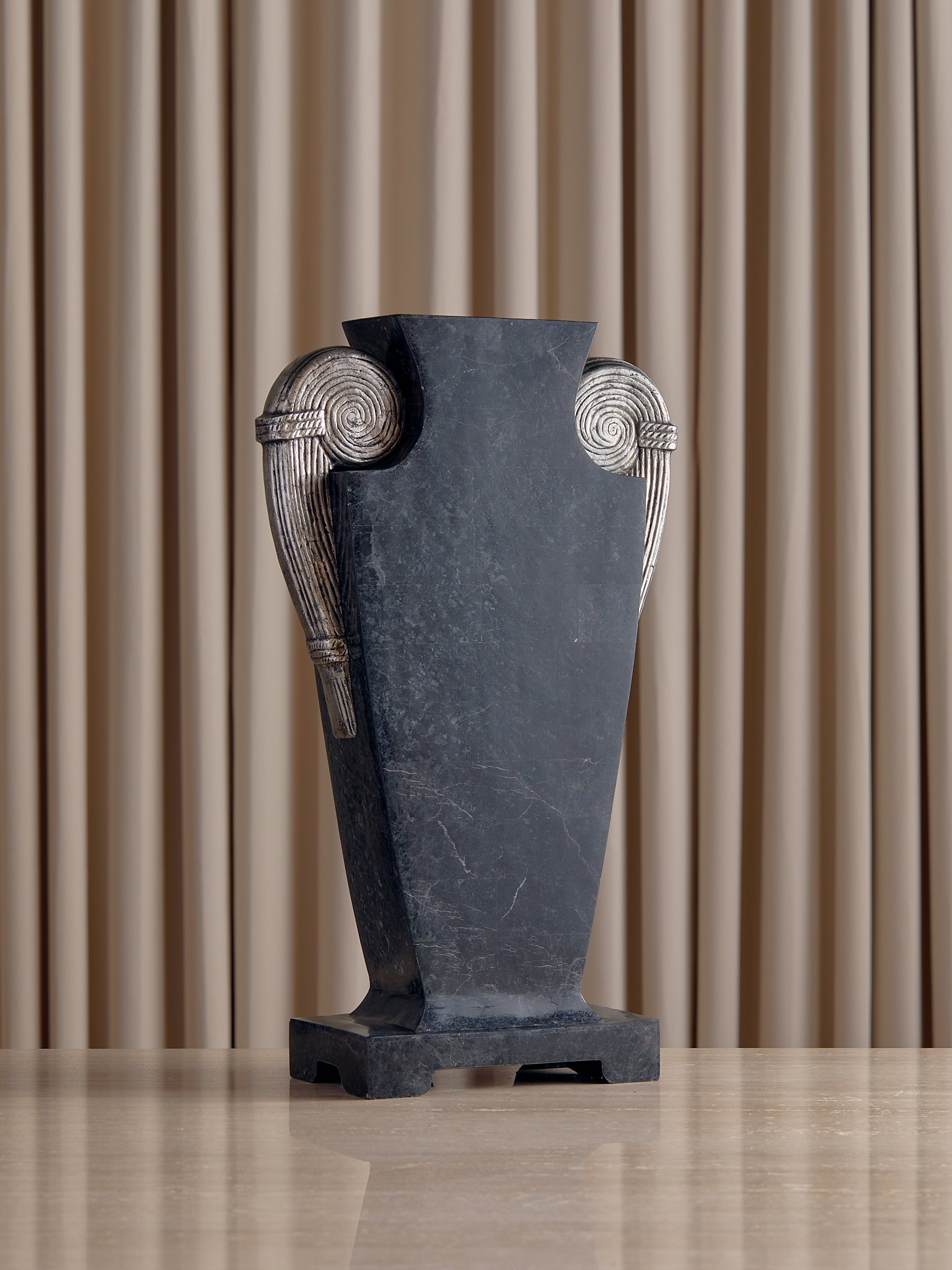 58_TheVintagePostModernBlackandSilverSculpturalVase_002.jpg