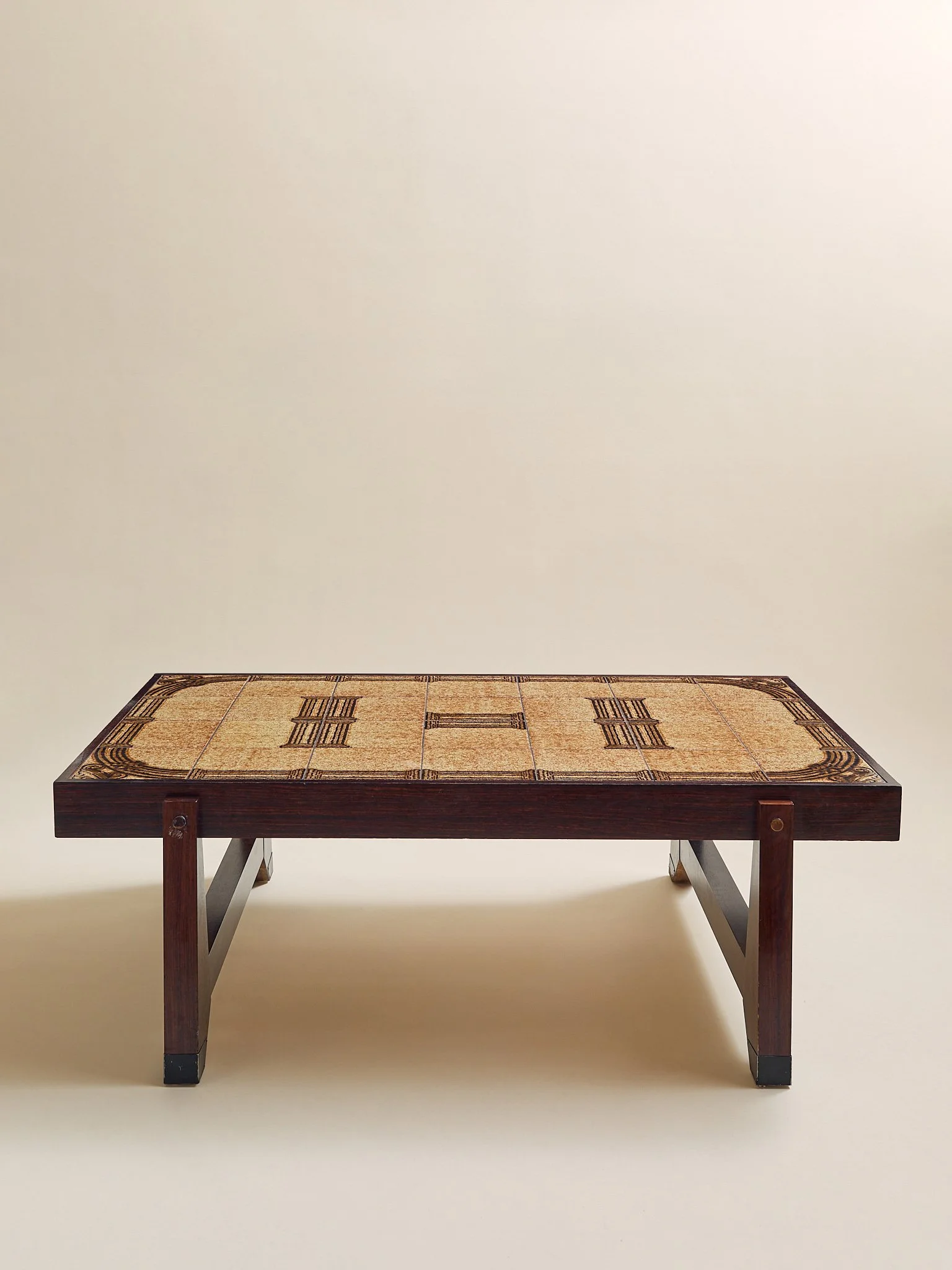 300_TheVintage1970sRosewoodandTileCoffeeTable_01.jpg