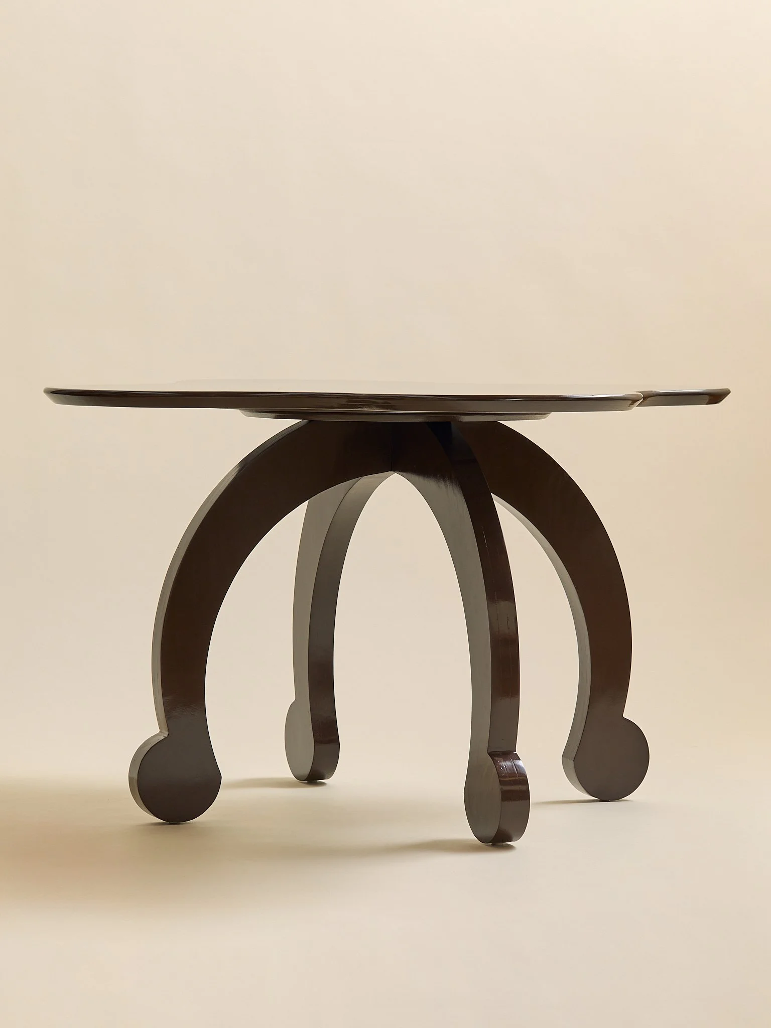 360_TheVintageLacquerCloverTable_07.jpg