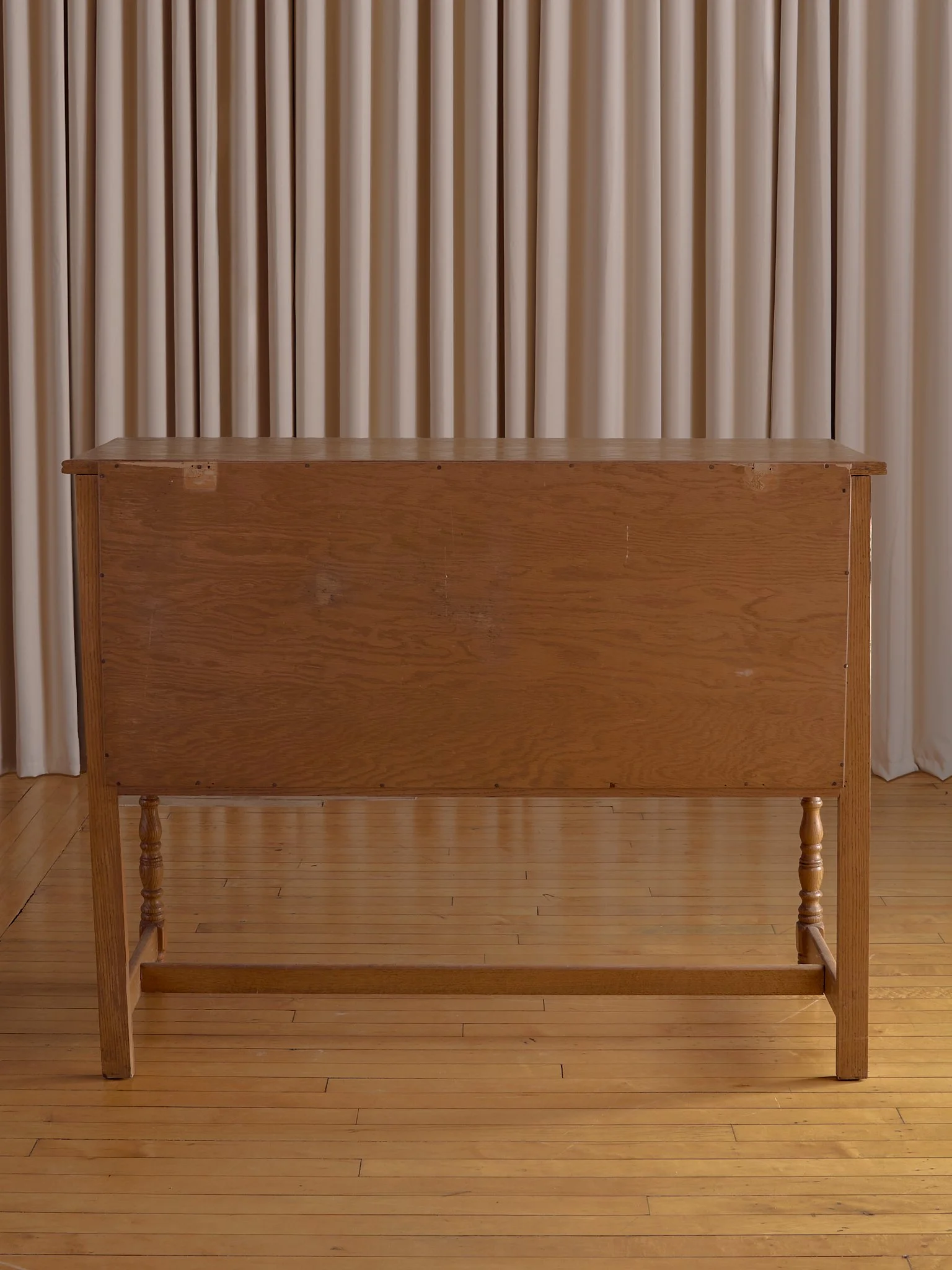 52_TheVintageOakTwoDrawerCarvedChest_004.jpg