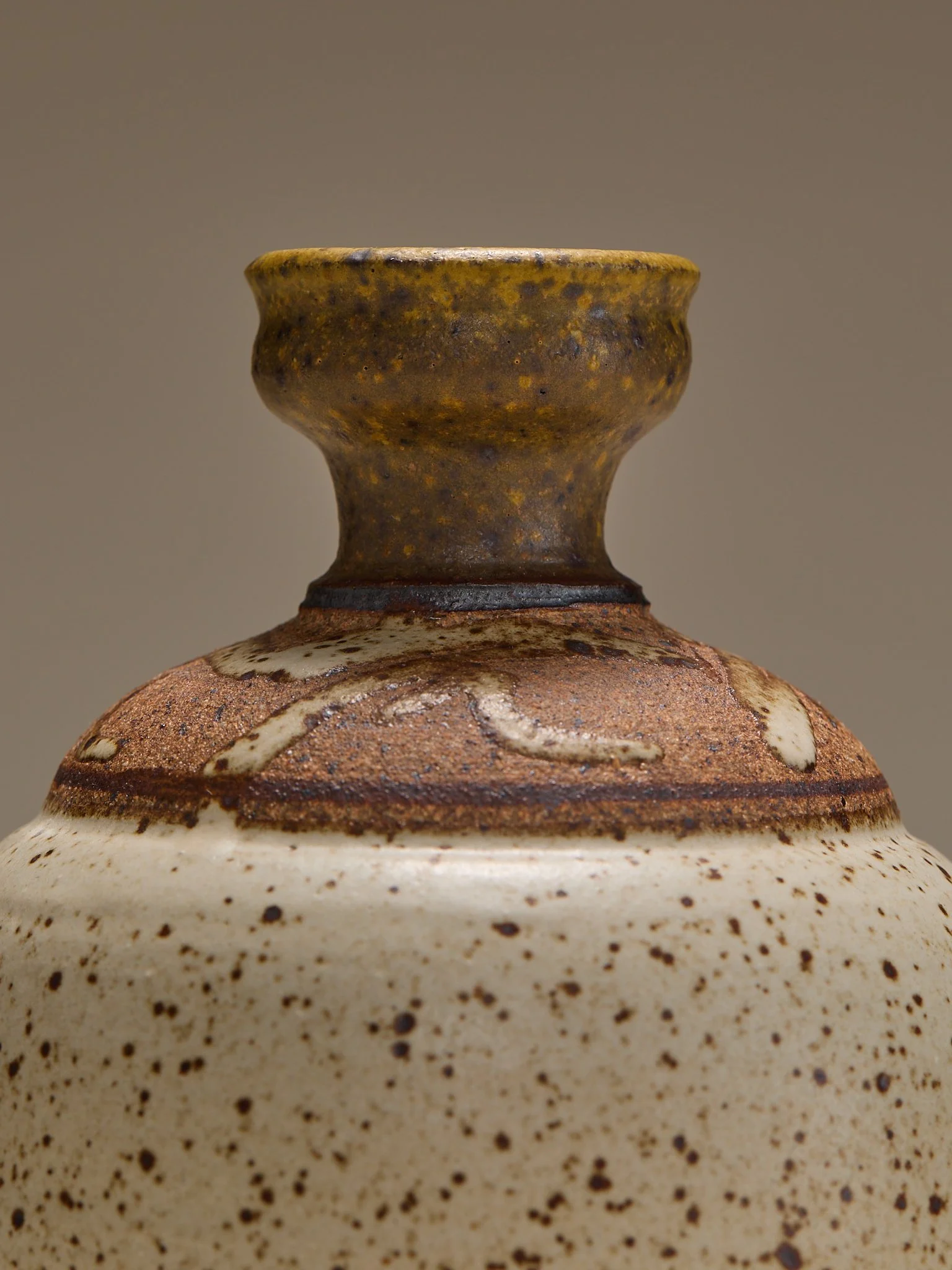 172_TheVintage1970sAmericanStudioPotteryVase_005.jpg