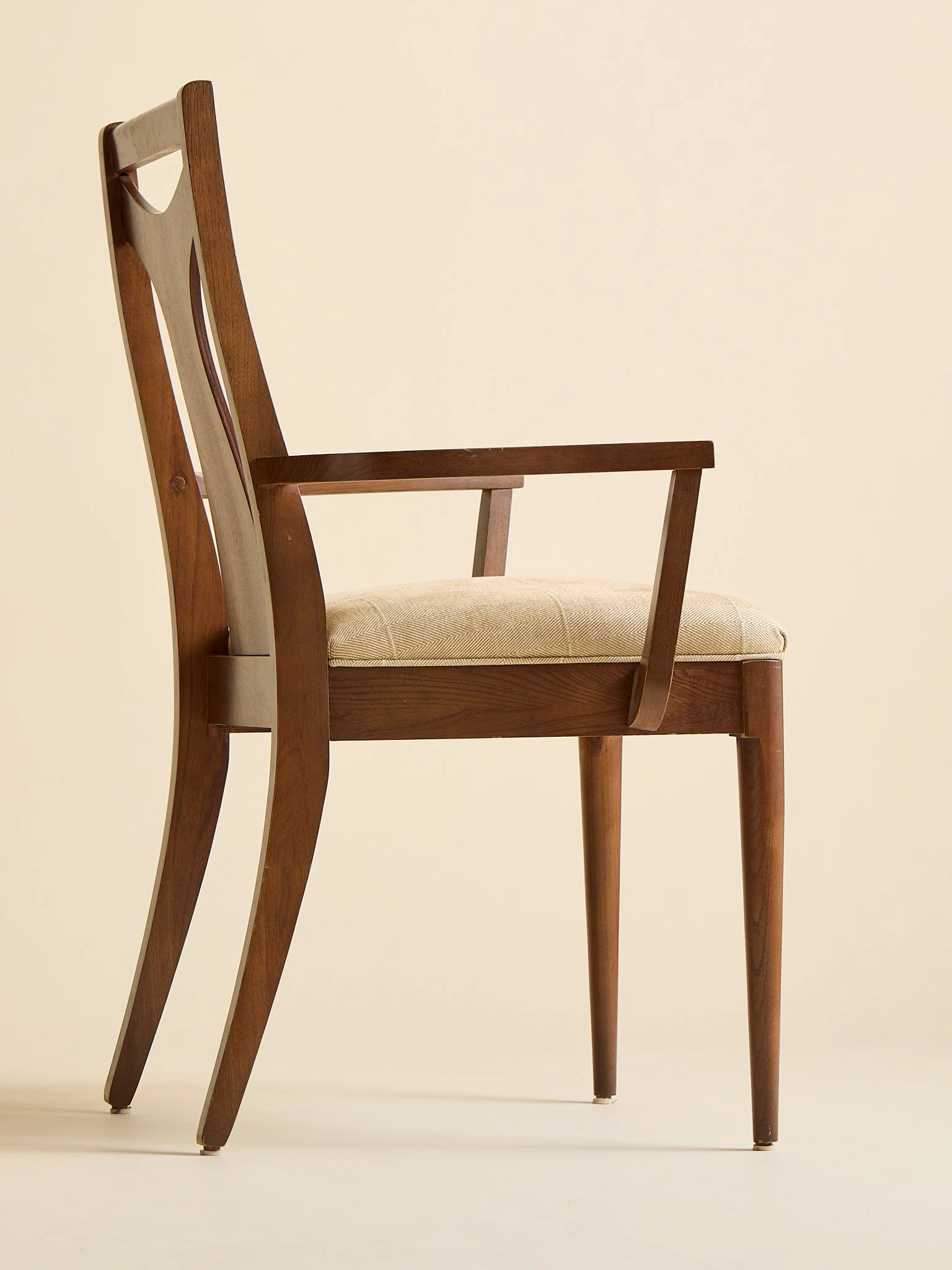 412_TheVintage1960sMCMWalnutDiningChairs_19.jpg
