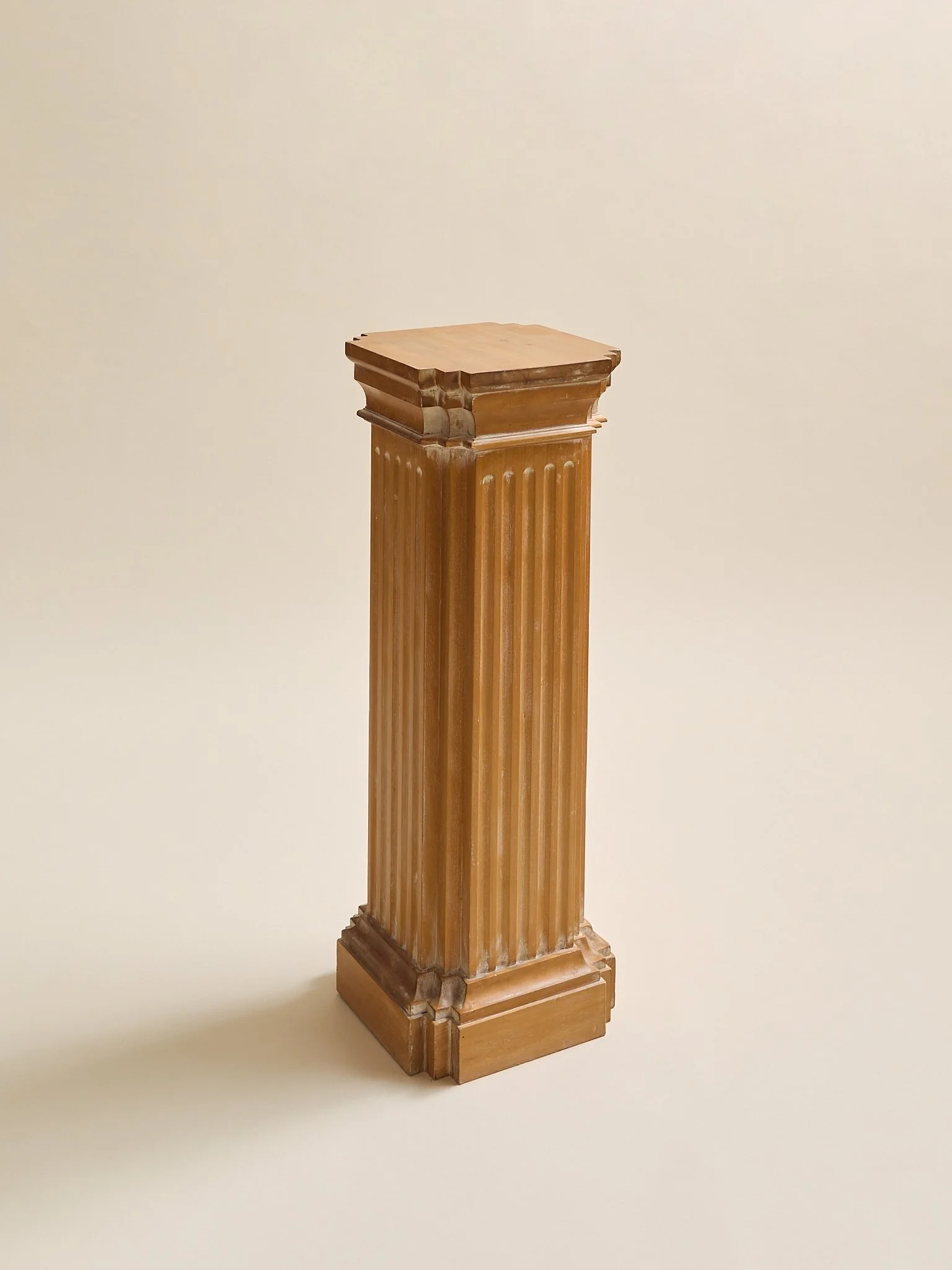 295_EthanAllenDoricStyleWoodPedestal_03.jpg