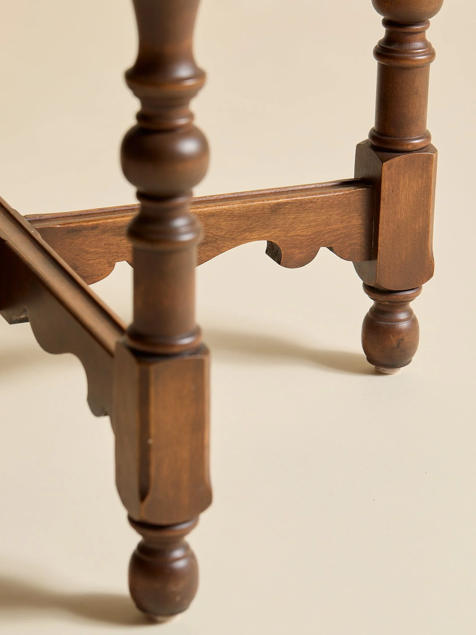 405_VictorianStyleWalnutOctagonalCenterTableMid-20thCentury_09.jpg