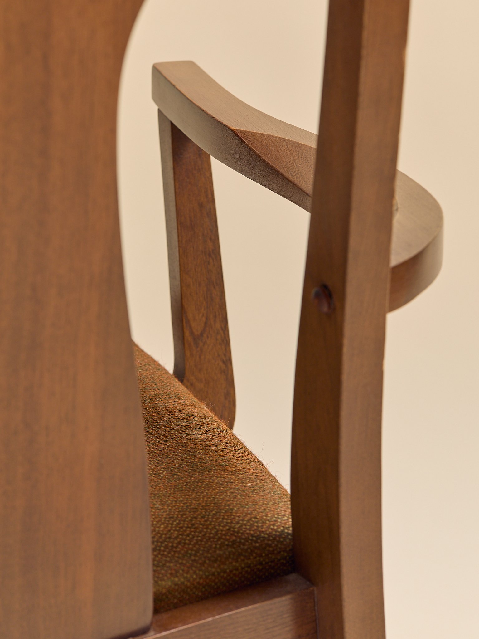 343_TheVintage1960sMCMWalnutDiningChairs_16.jpg