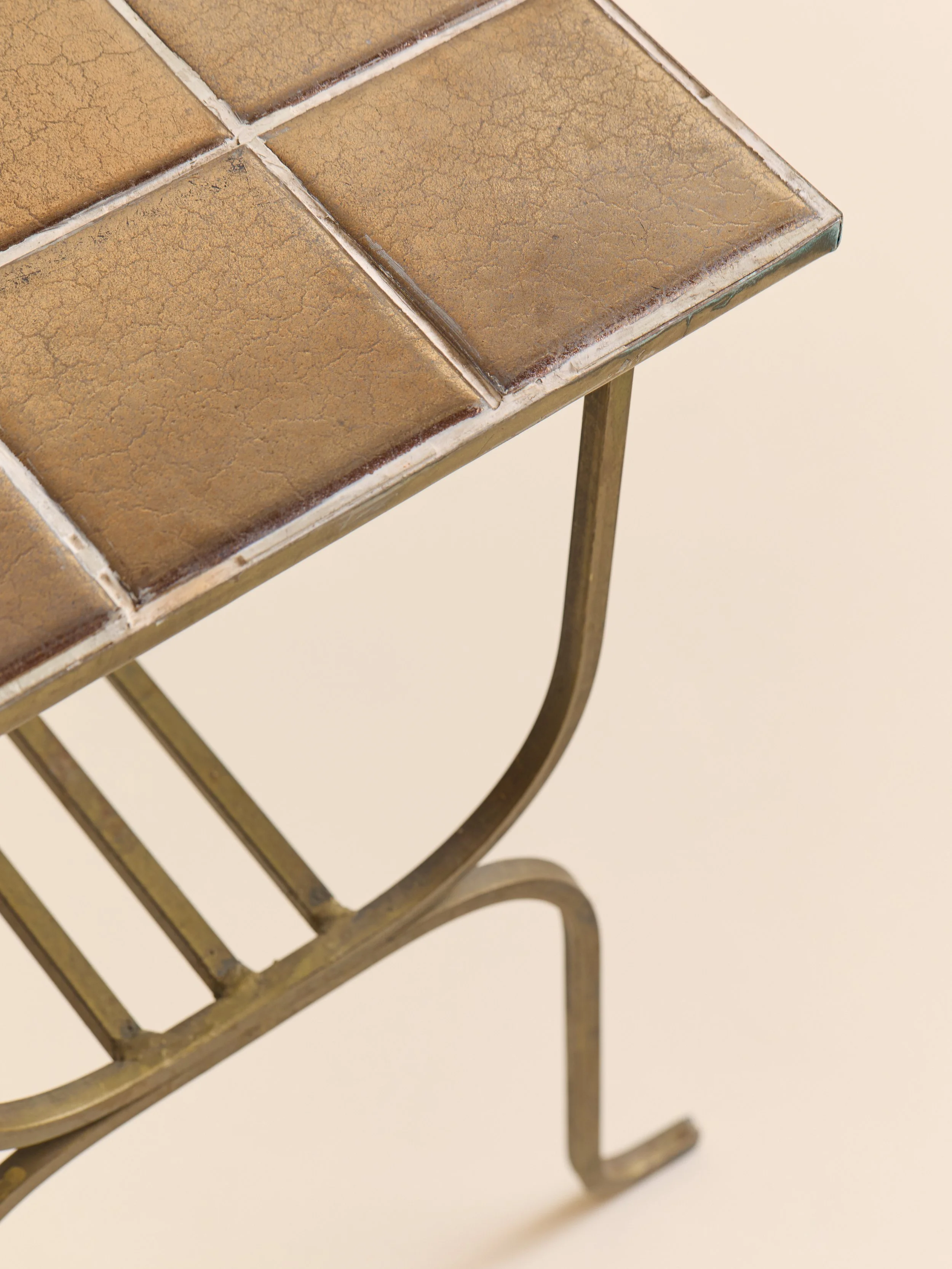 121_TheVintageBrassAndCeramicTileTopAccentTable_006.jpg