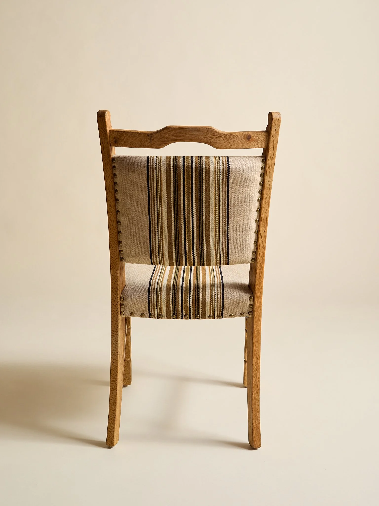 408_TheVintageBrownStripeHenningKjaernulfDiningChairs_07.jpg