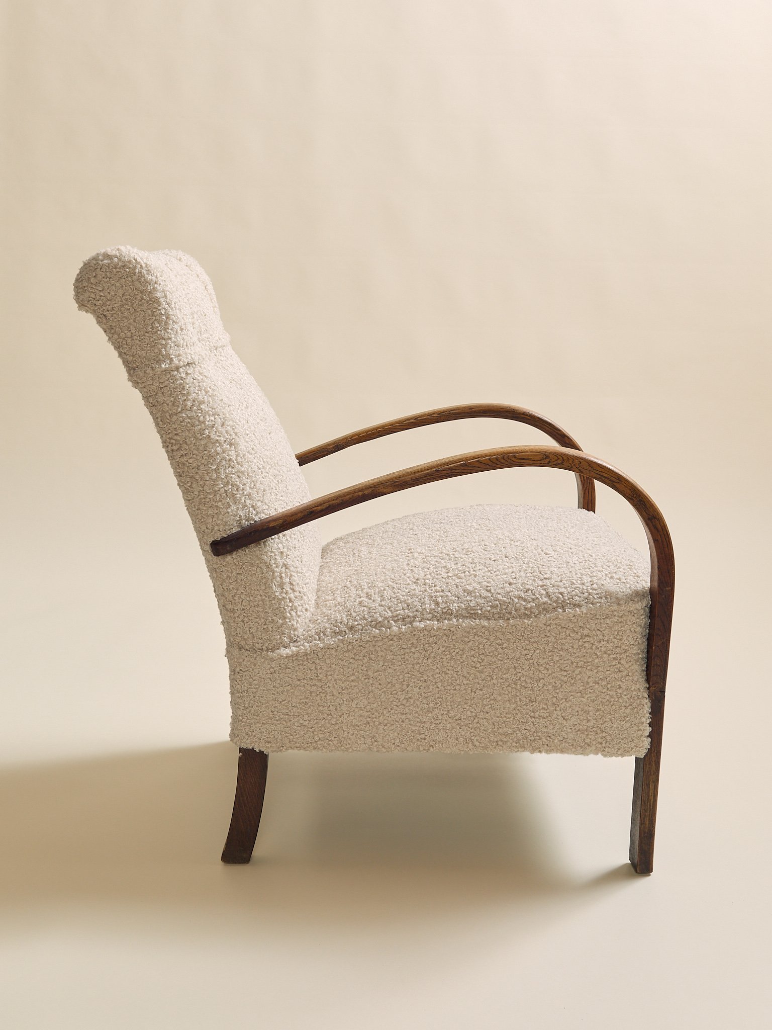 302_TheVintageHalabalaCzechLoungeChair1940s_03.jpg
