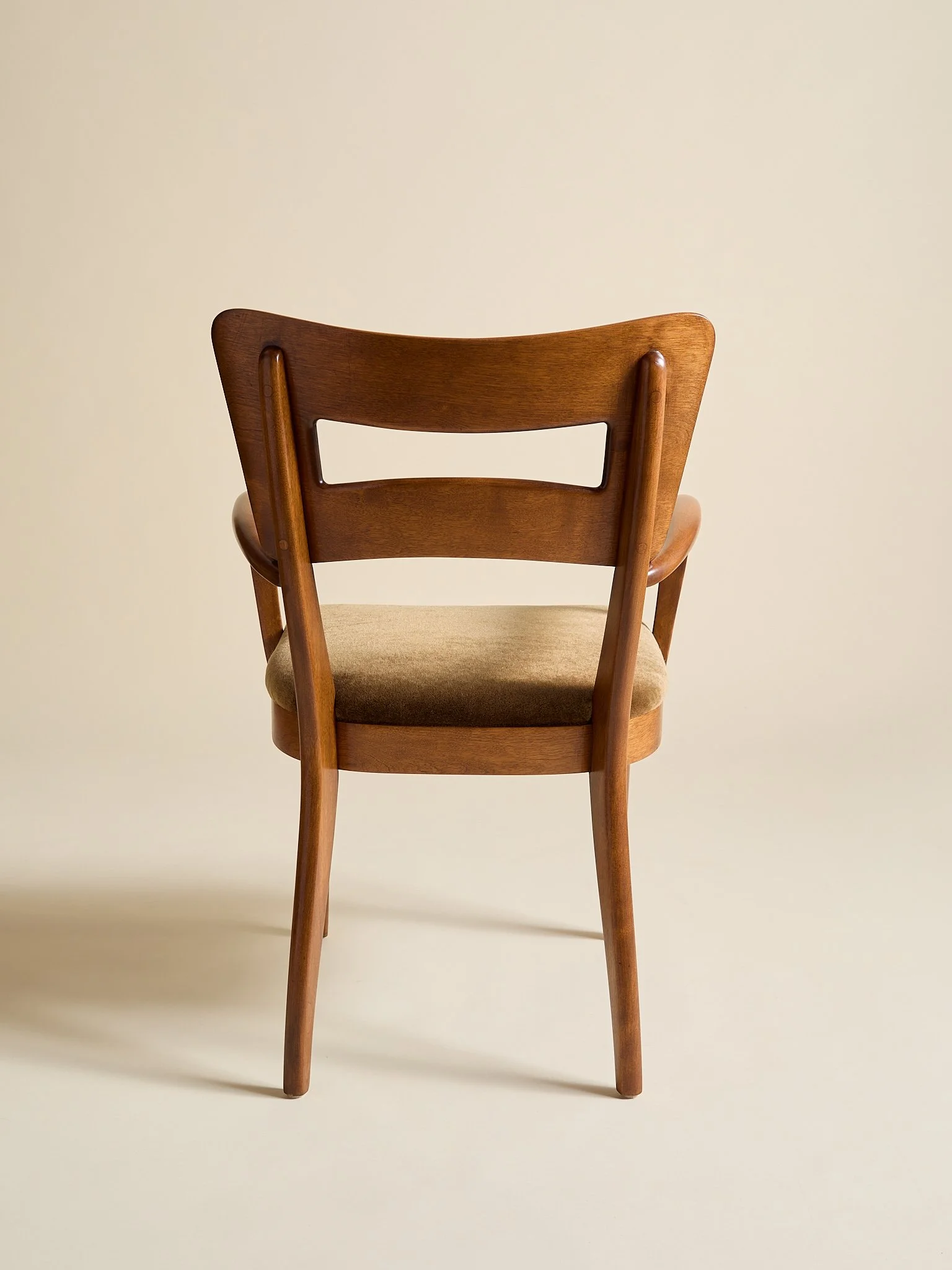 396_TheVintageHeywoodWakefieldM154C"DogBiscuit"UpholsteredDiningChairs_06.jpg