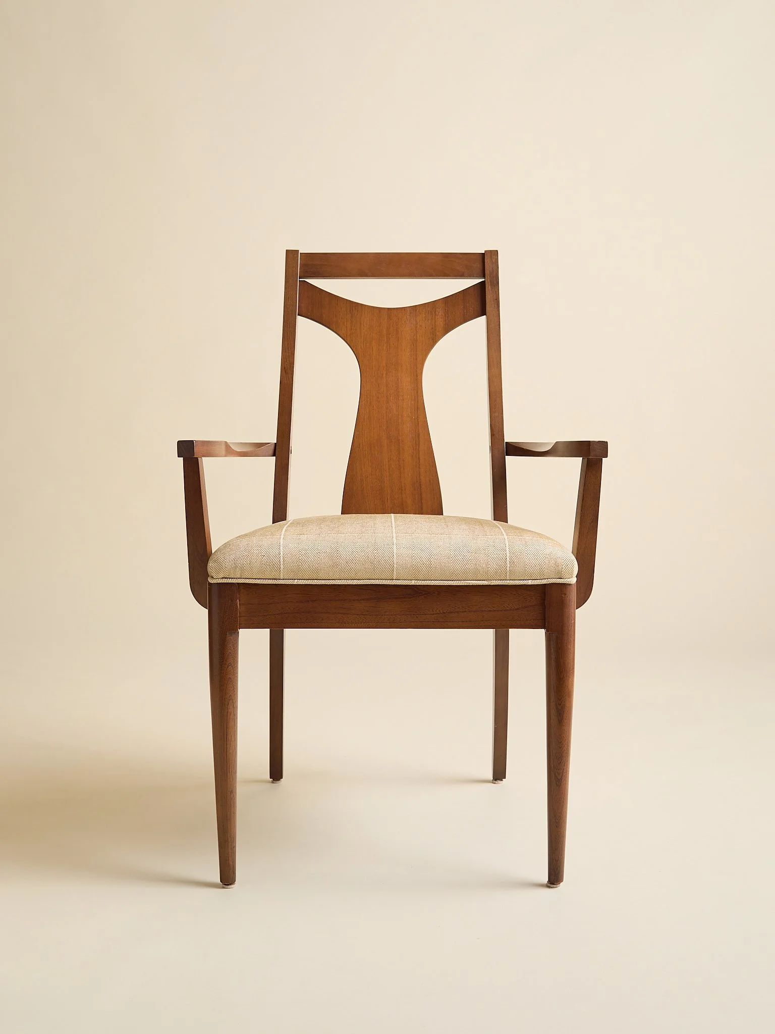412_TheVintage1960sMCMWalnutDiningChairs_04.jpg