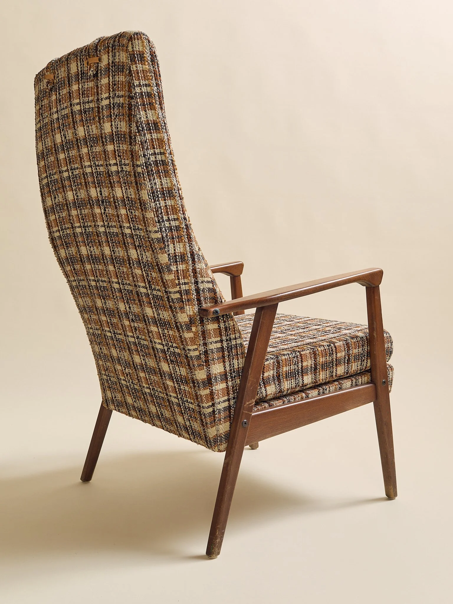 303_TheVintageSwedishLoungeChairC.1960sinthestyleofEkstrom_09.jpg