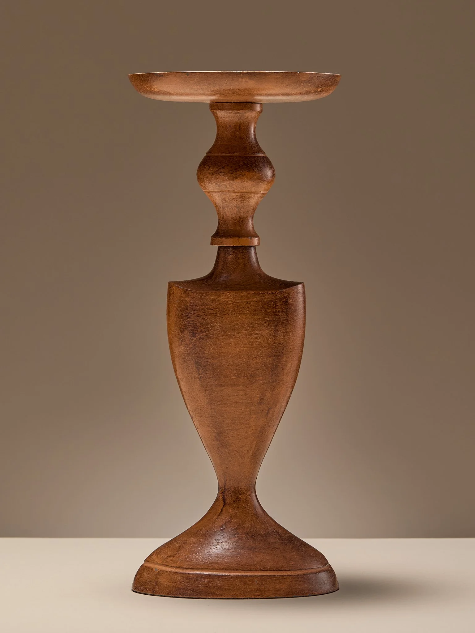 337_TheVintageMetalUrnCandlestick_004.jpg