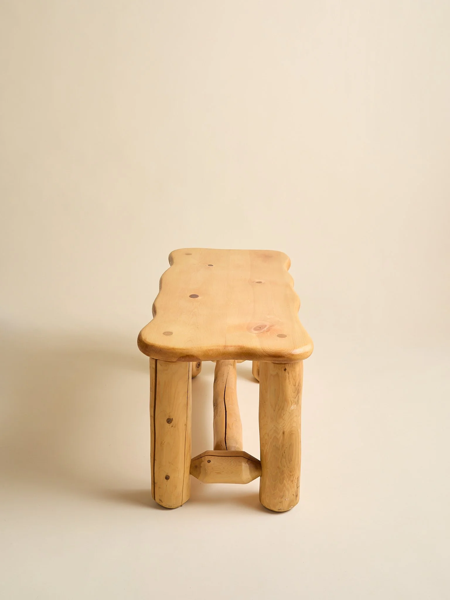 414_TheVintageChunkyLogBench_04.jpg