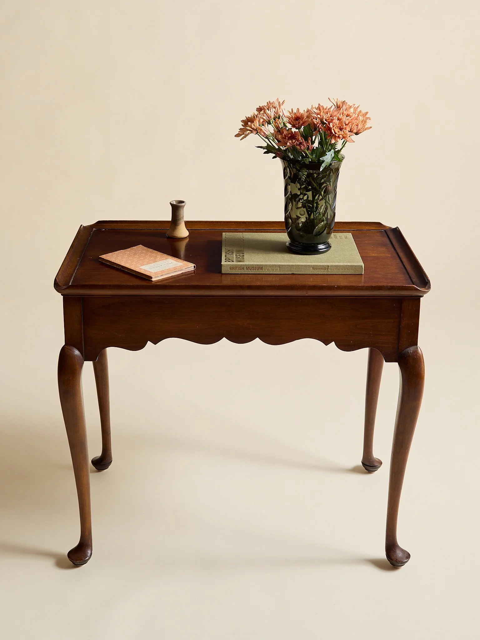 406_Statton"OldTowneCherry"QueenAnneTeaTable_02.jpg
