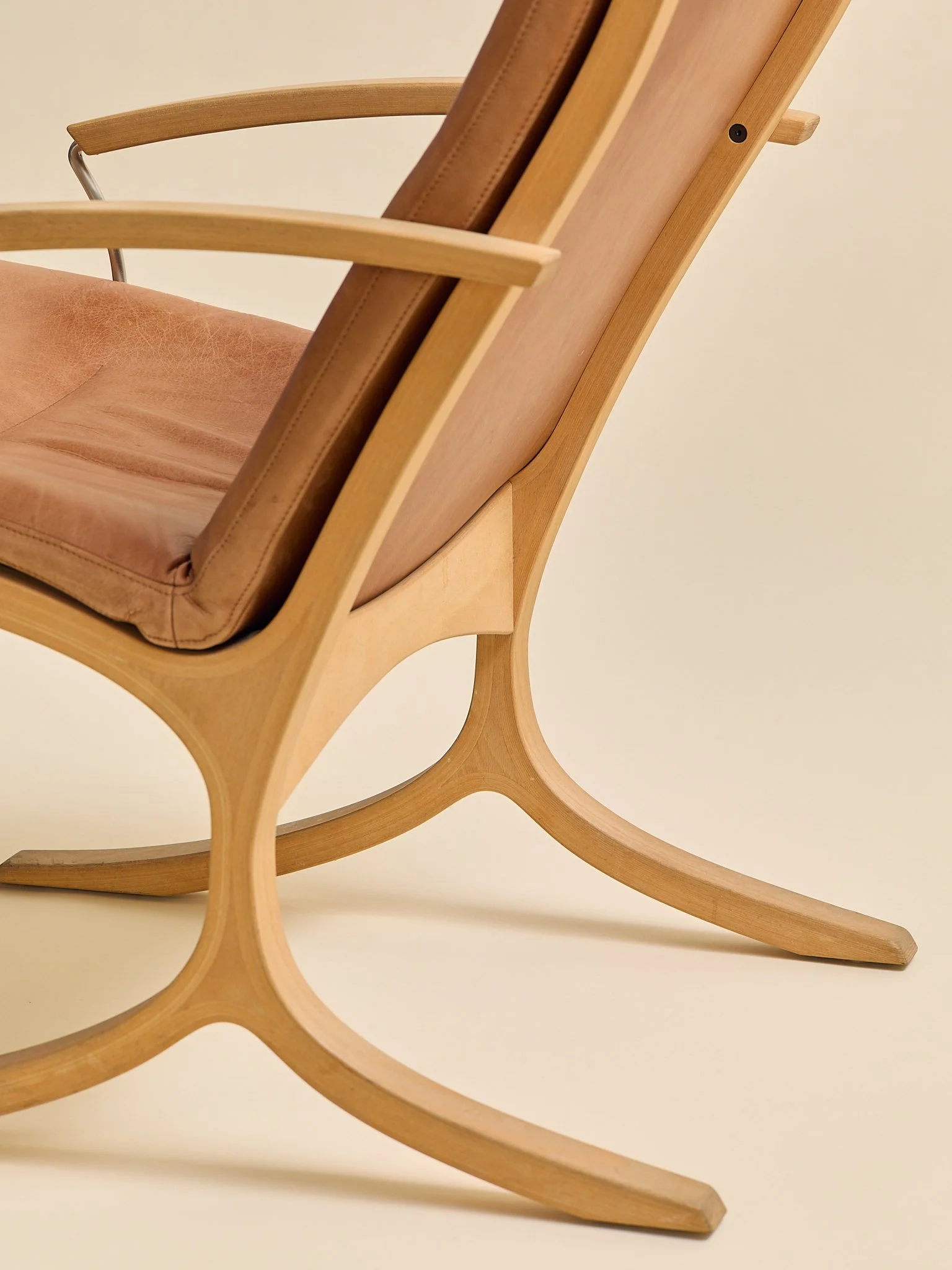 371_TheVintageMogensHansenModel213LeatherChair1960s_08.jpg
