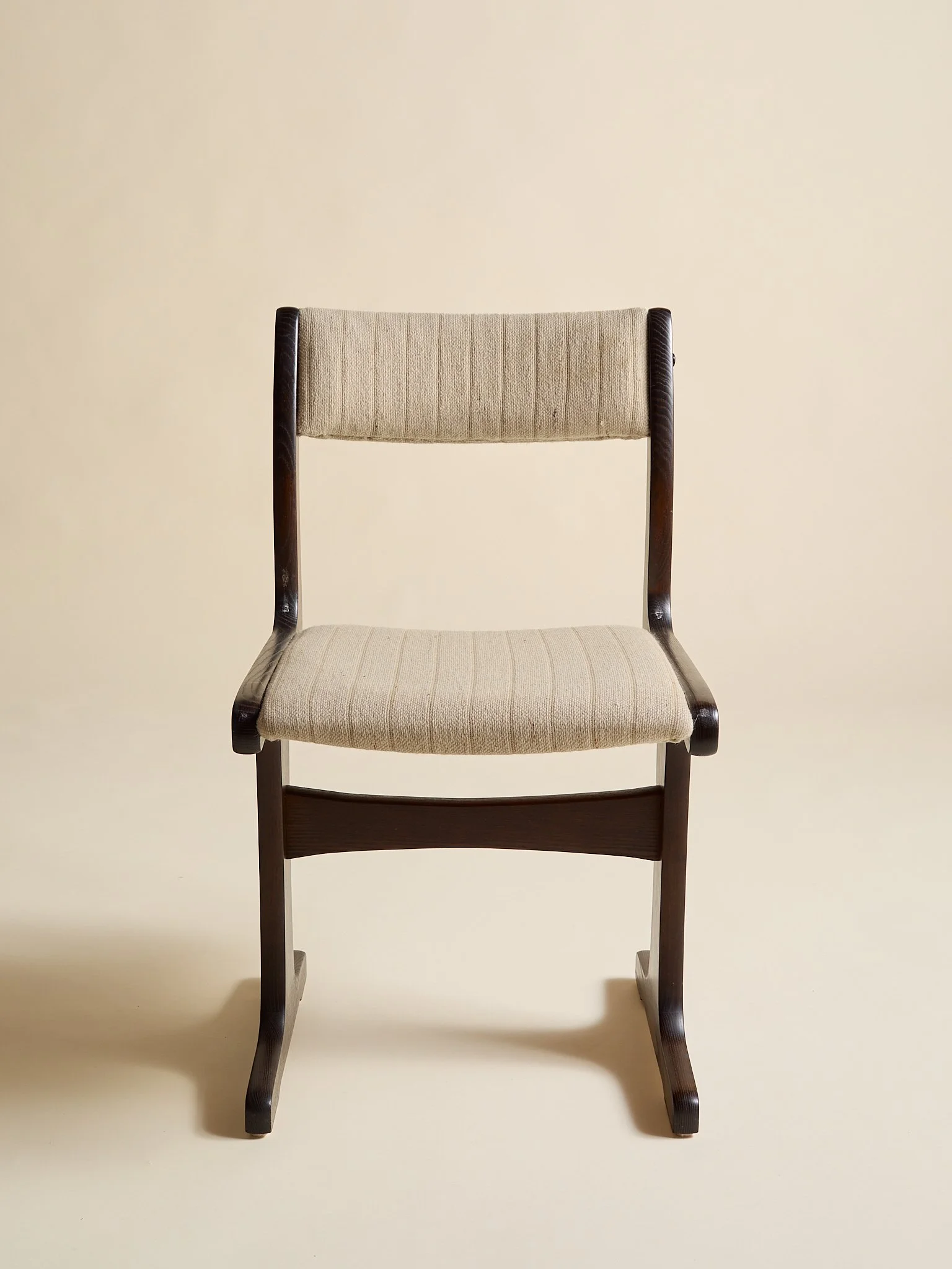 409_TheVintageGangsoMoblerDanishOakDiningChairs1970S_05.jpg