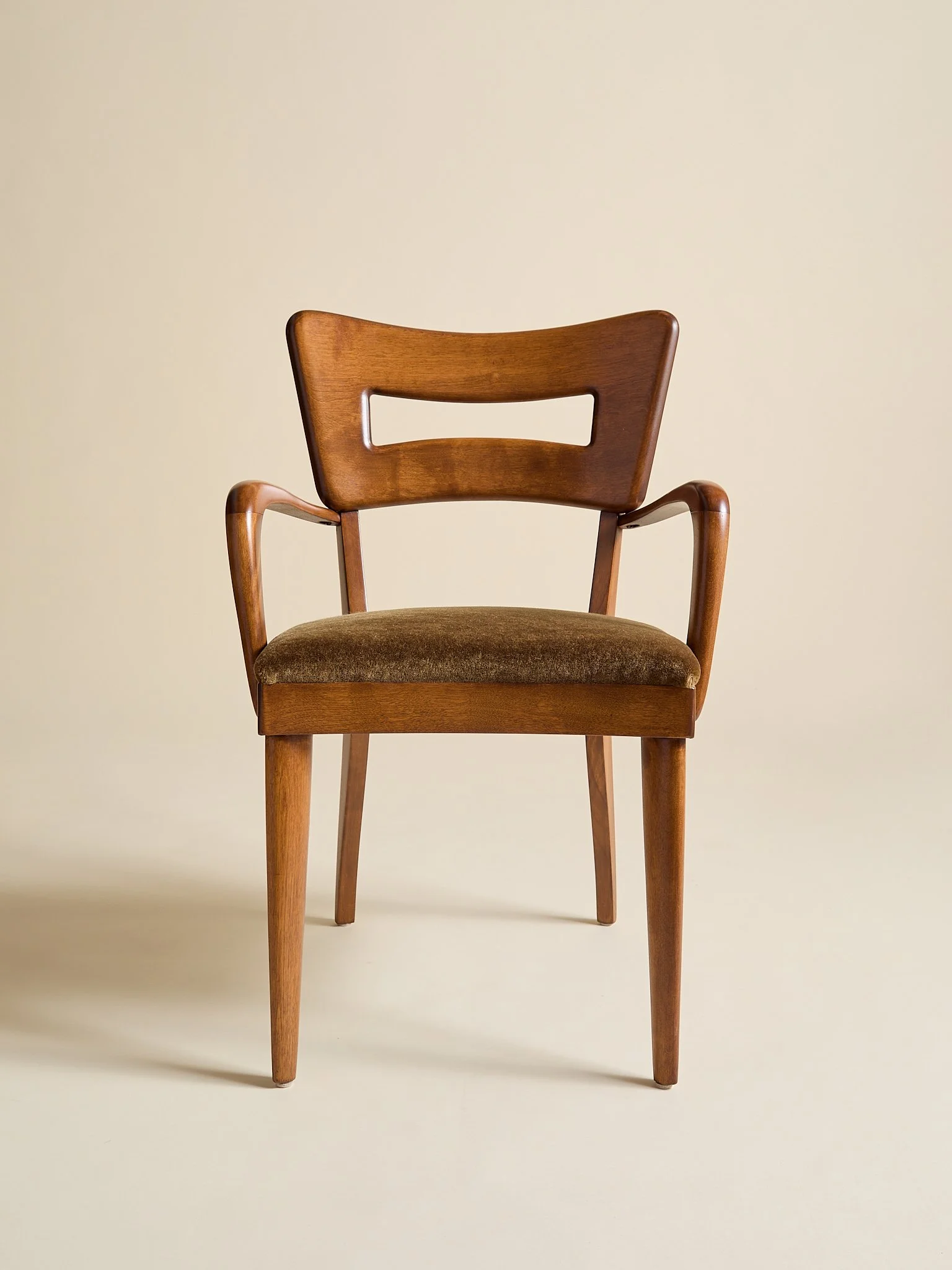 396_TheVintageHeywoodWakefieldM154C"DogBiscuit"UpholsteredDiningChairs_03.jpg