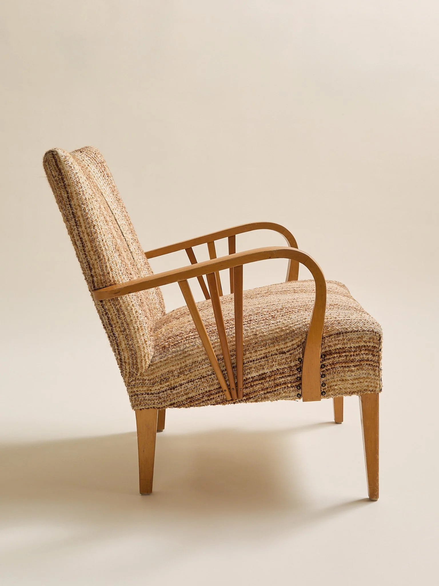 287_The Vintage1940sPairofSwedishBoucleLoungeChairs_04.jpg