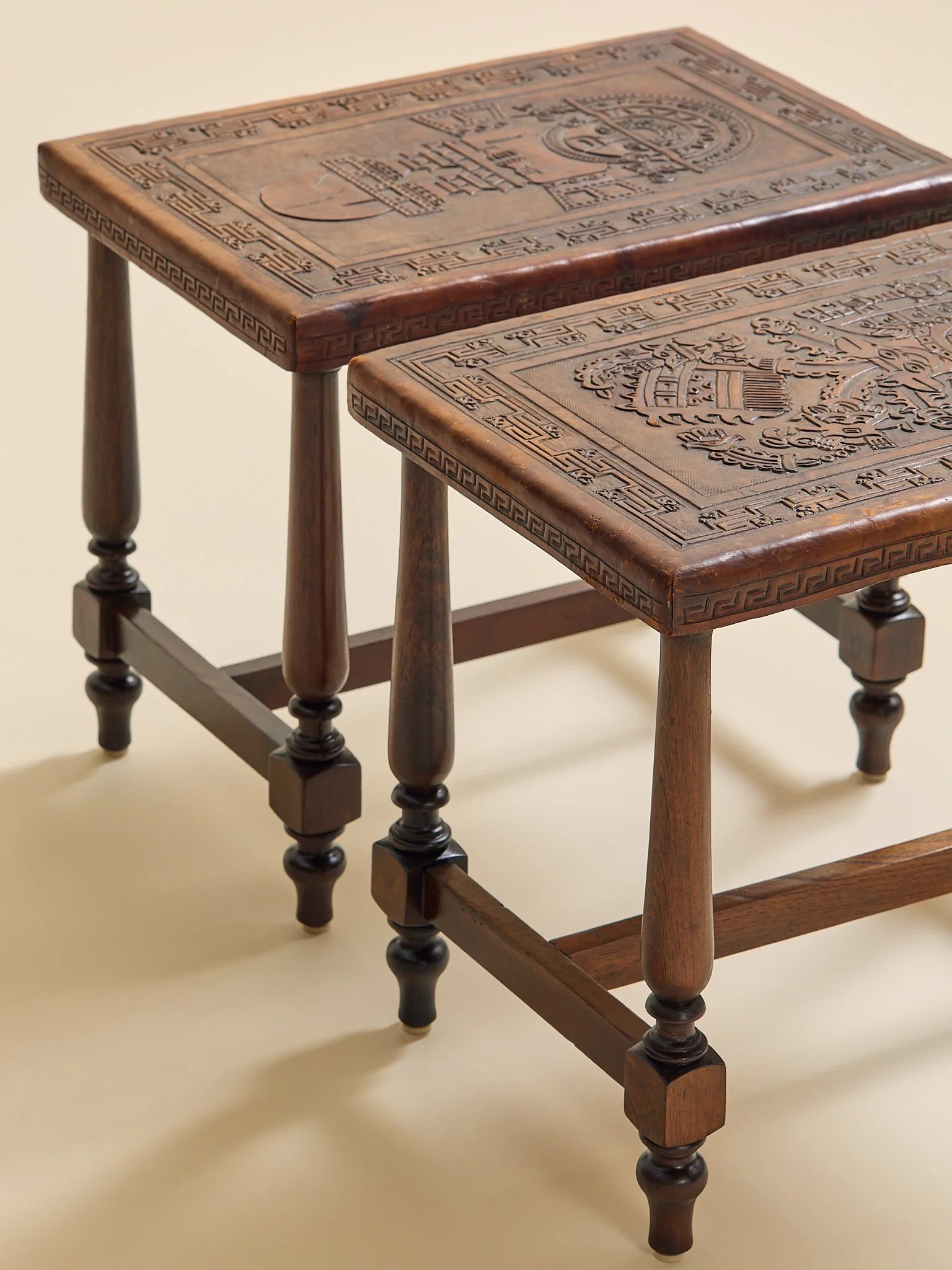 316_TheVintagePeruvianCarvedLeatherSideTableSet_06.jpg