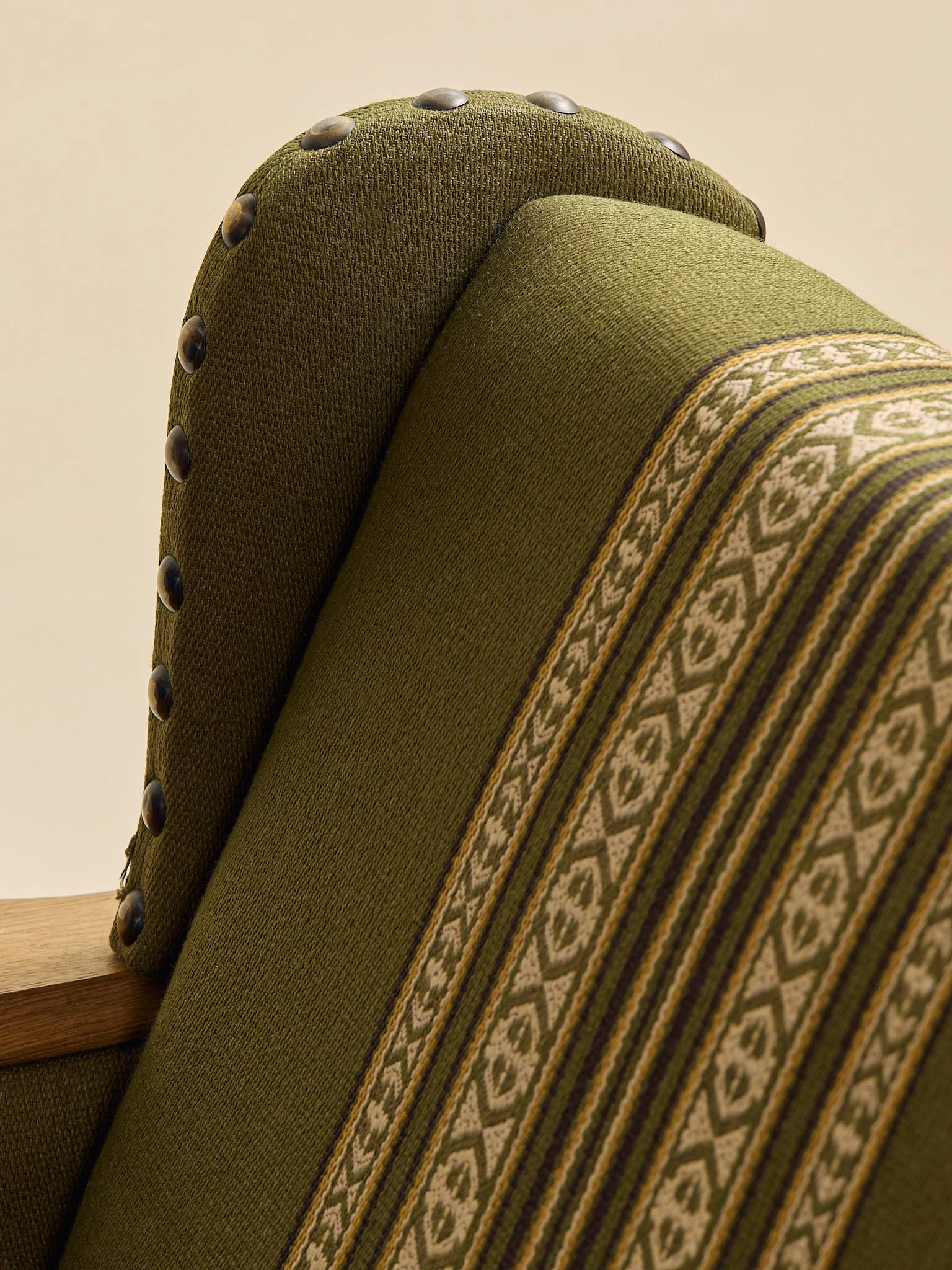 372_TheVintageDanishOakLoungeChairsAttrHenningKjaernulf1960s_08.jpg
