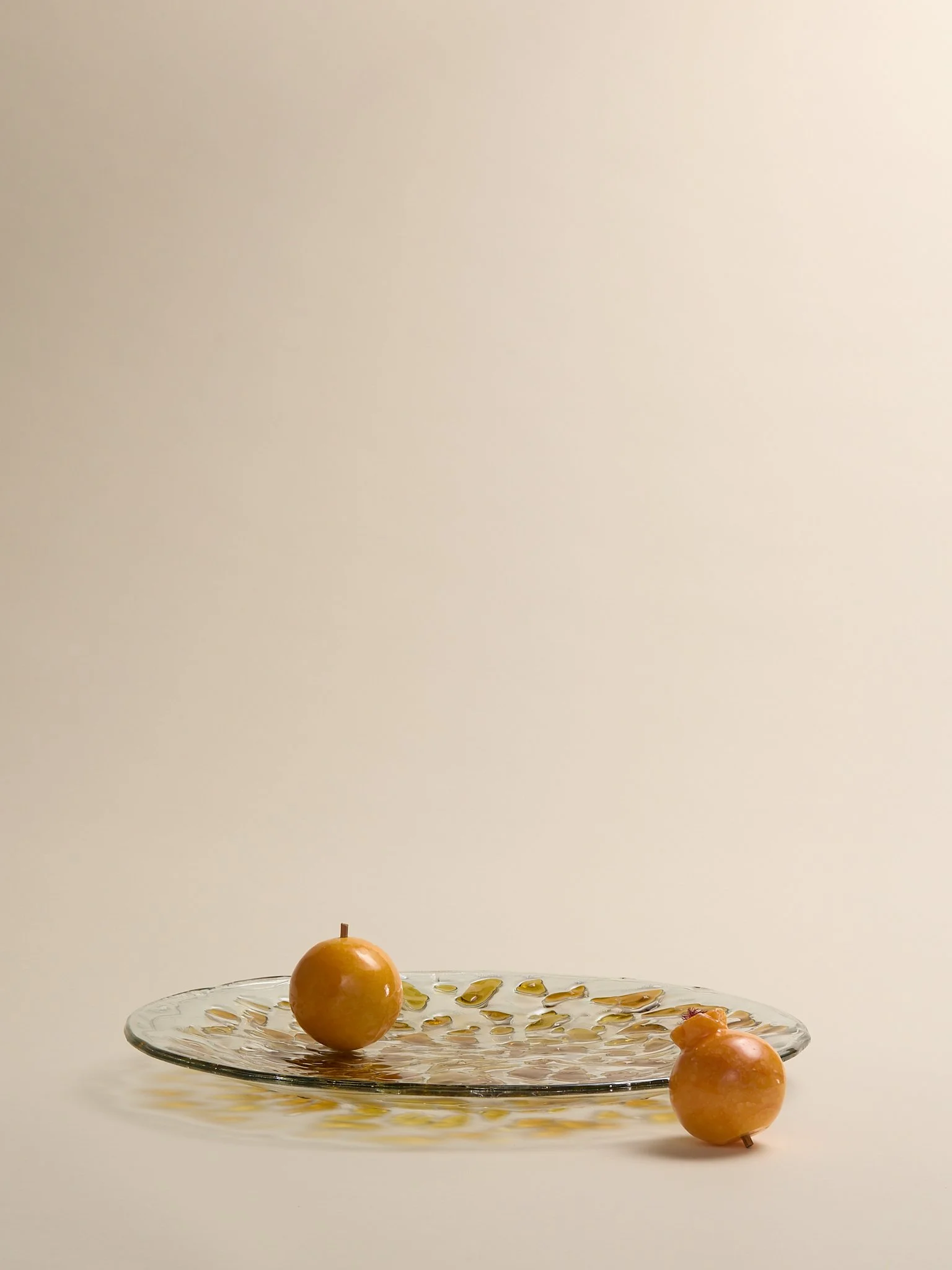 Shot_87_TheVintageHandmadeGlassMosaicTray_002.jpg