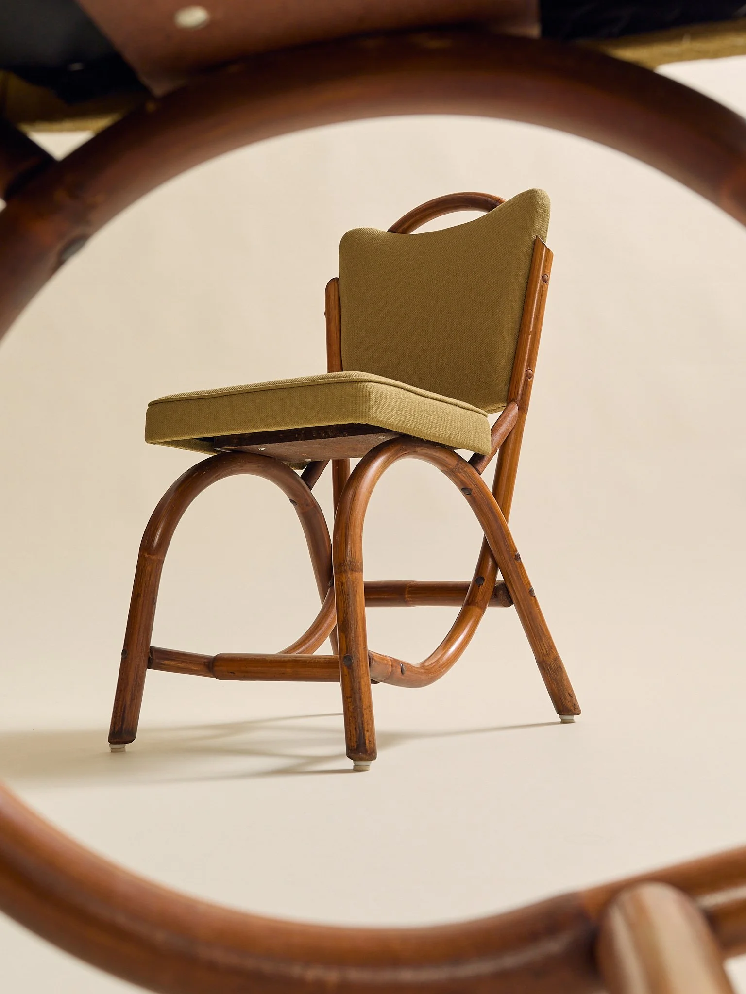 307_TheVintageCurvedBambooAccentChairs_14.jpg