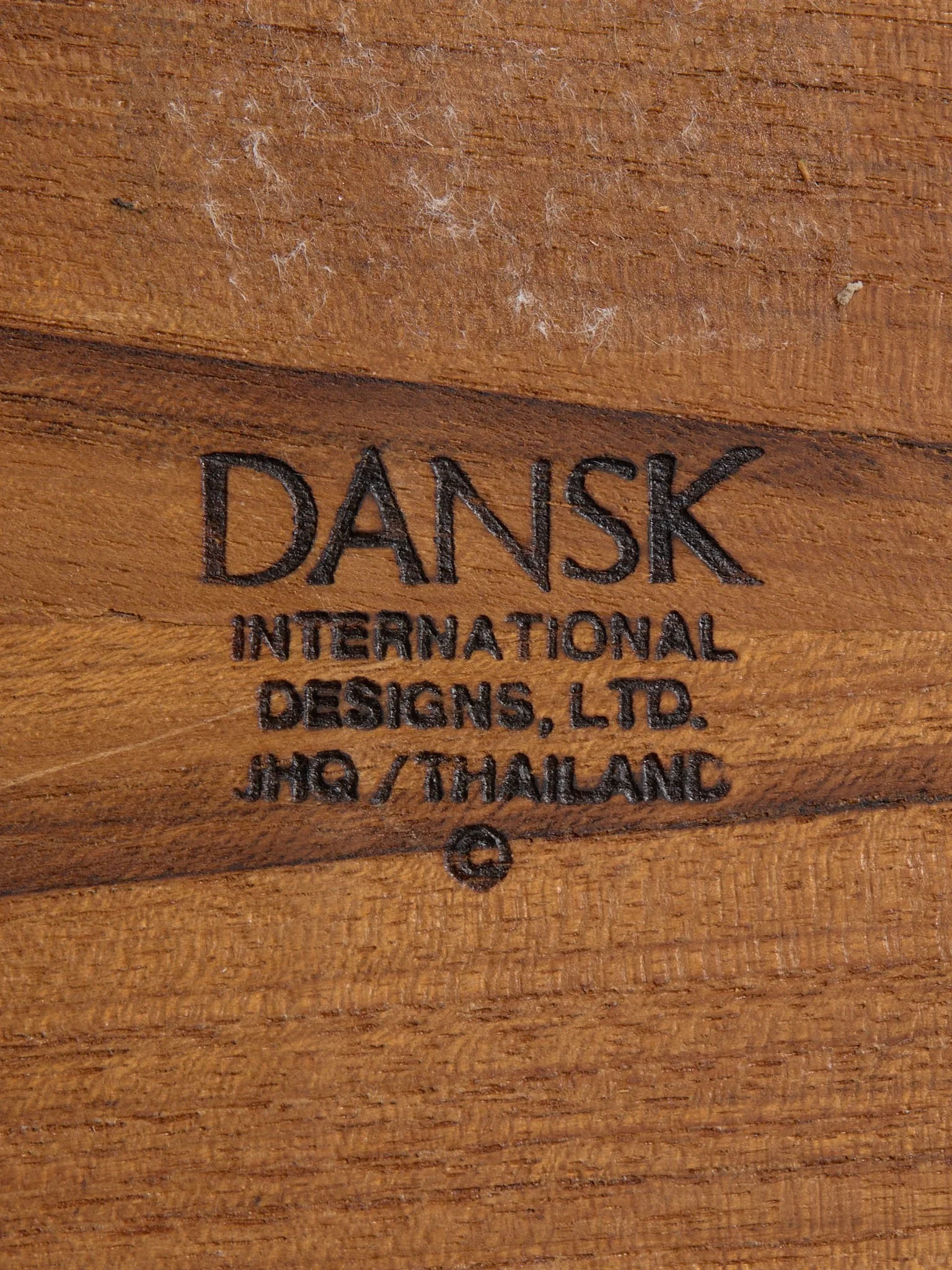 Shot_86_TheVintageTeakDanishWoodenTraybyDansk_007.jpg
