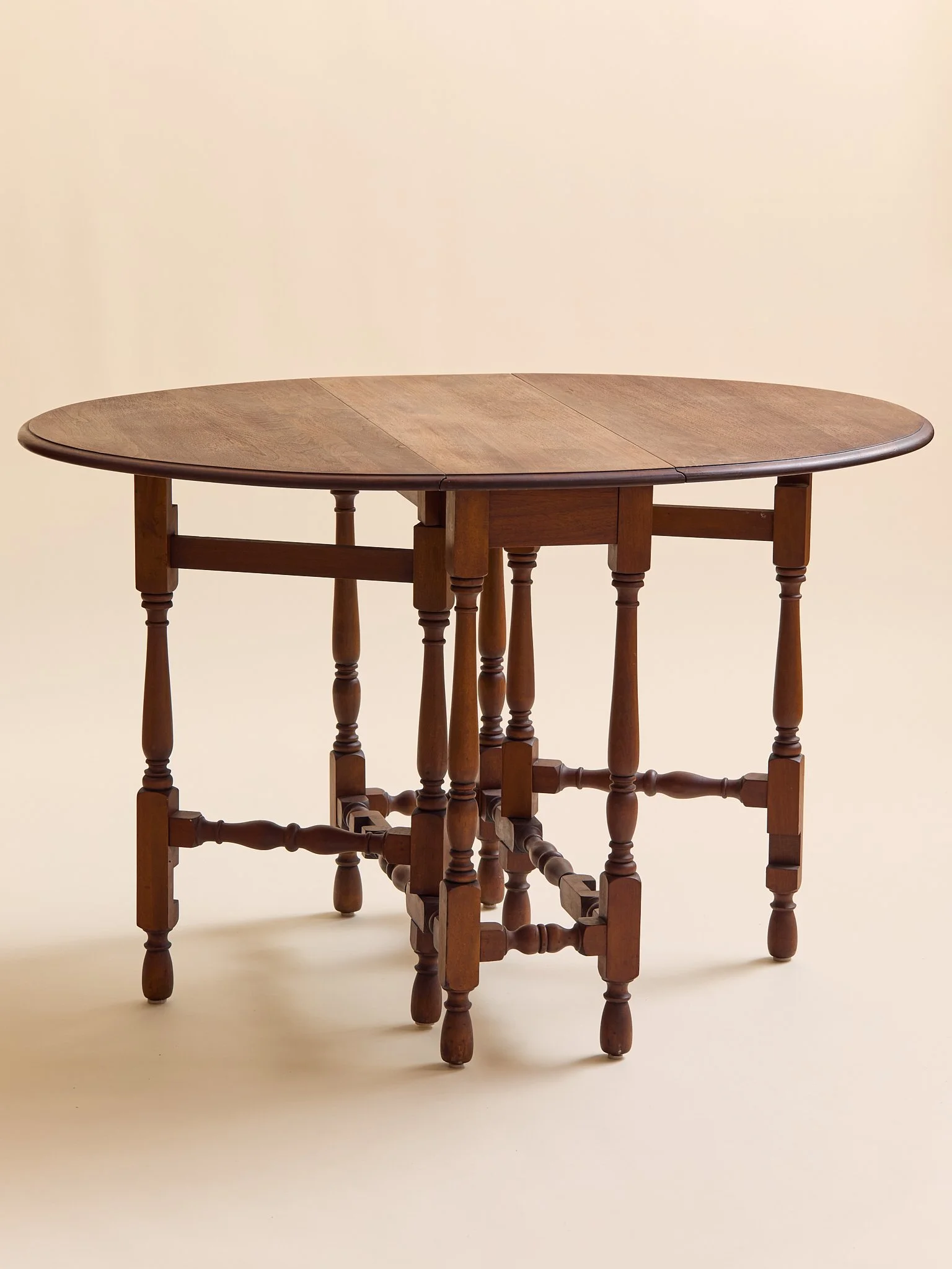 207_TheVintageCarvedGateLegTable _011.jpg