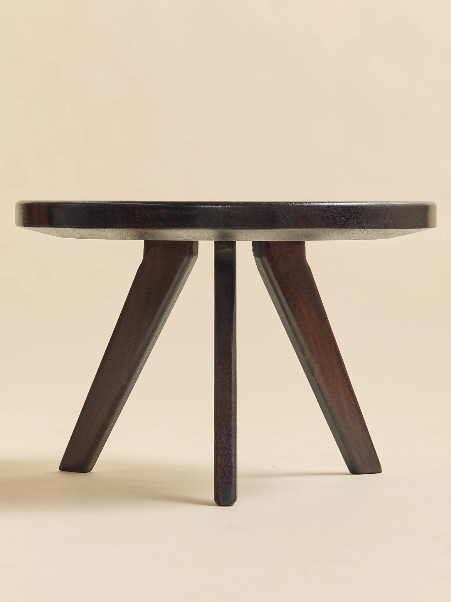 391_TheTriLegSmallCoffeeTableInBlackenedWalnutByMaxGlader_01.jpg