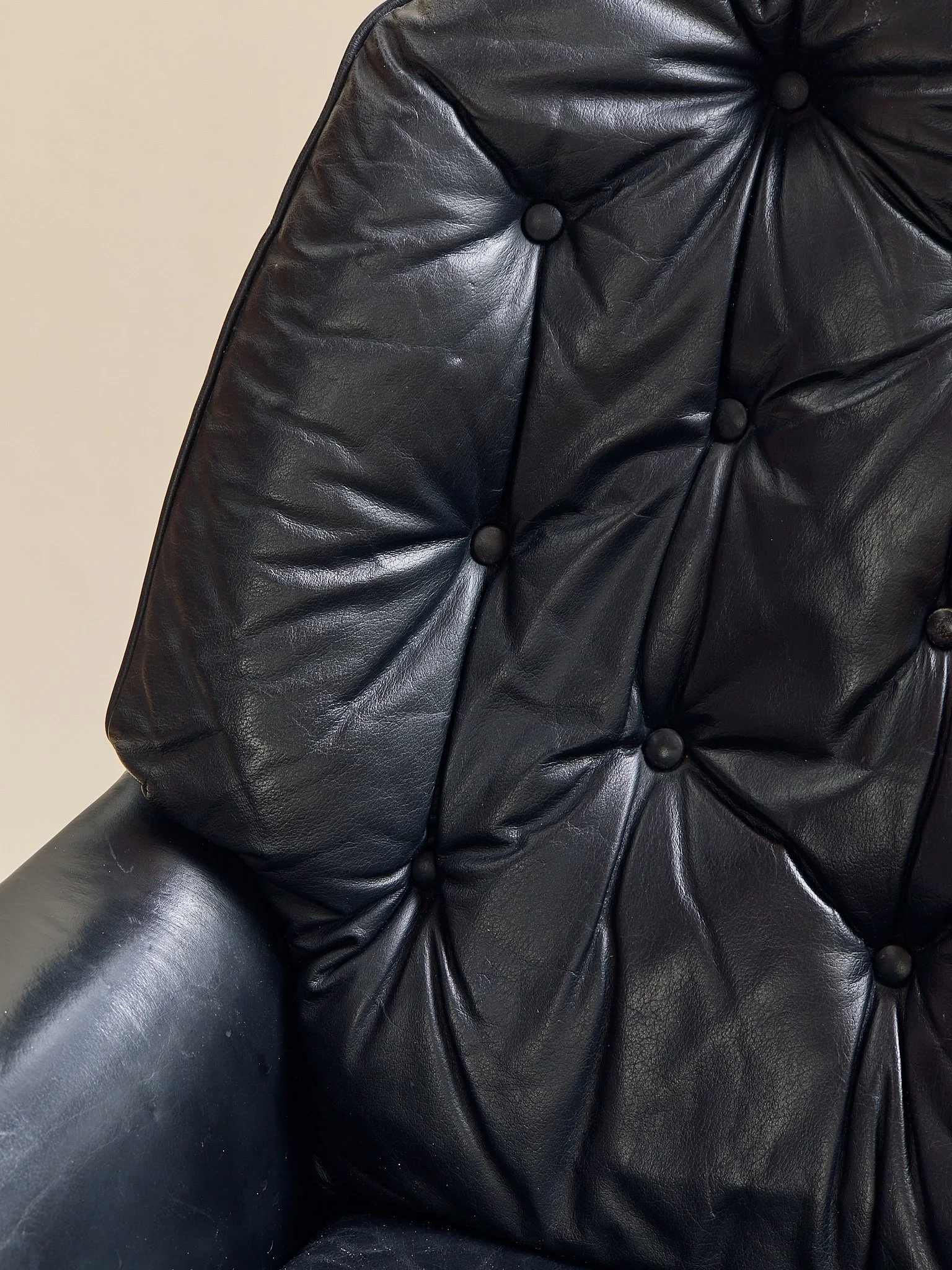 288_TheVintageH.W.KleinforBraminDanishLeatherLoungeChair1960s_12.jpg