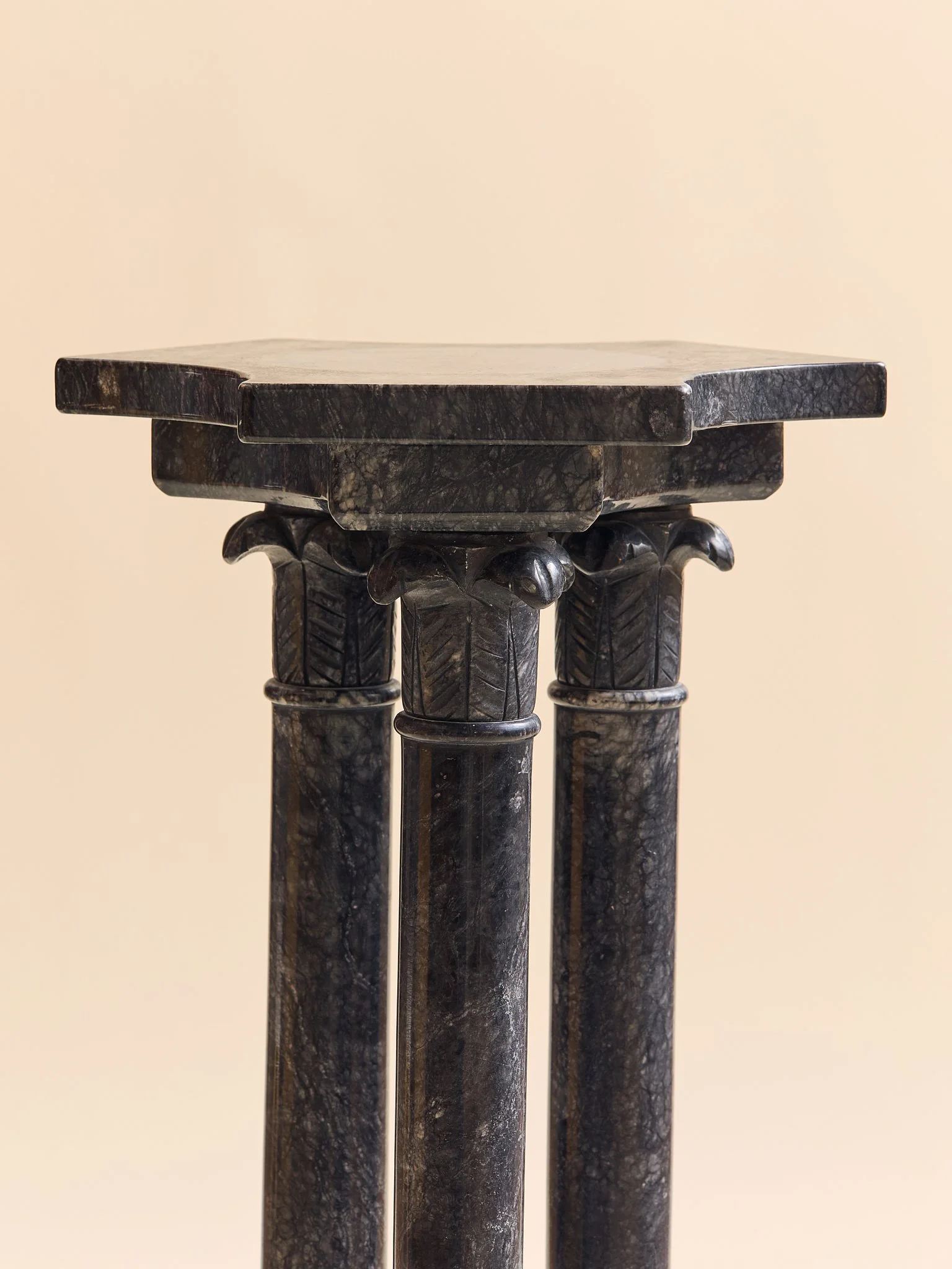 200_TheVintageItalianBlackMarbleTripodColumnPedestal_005.jpg