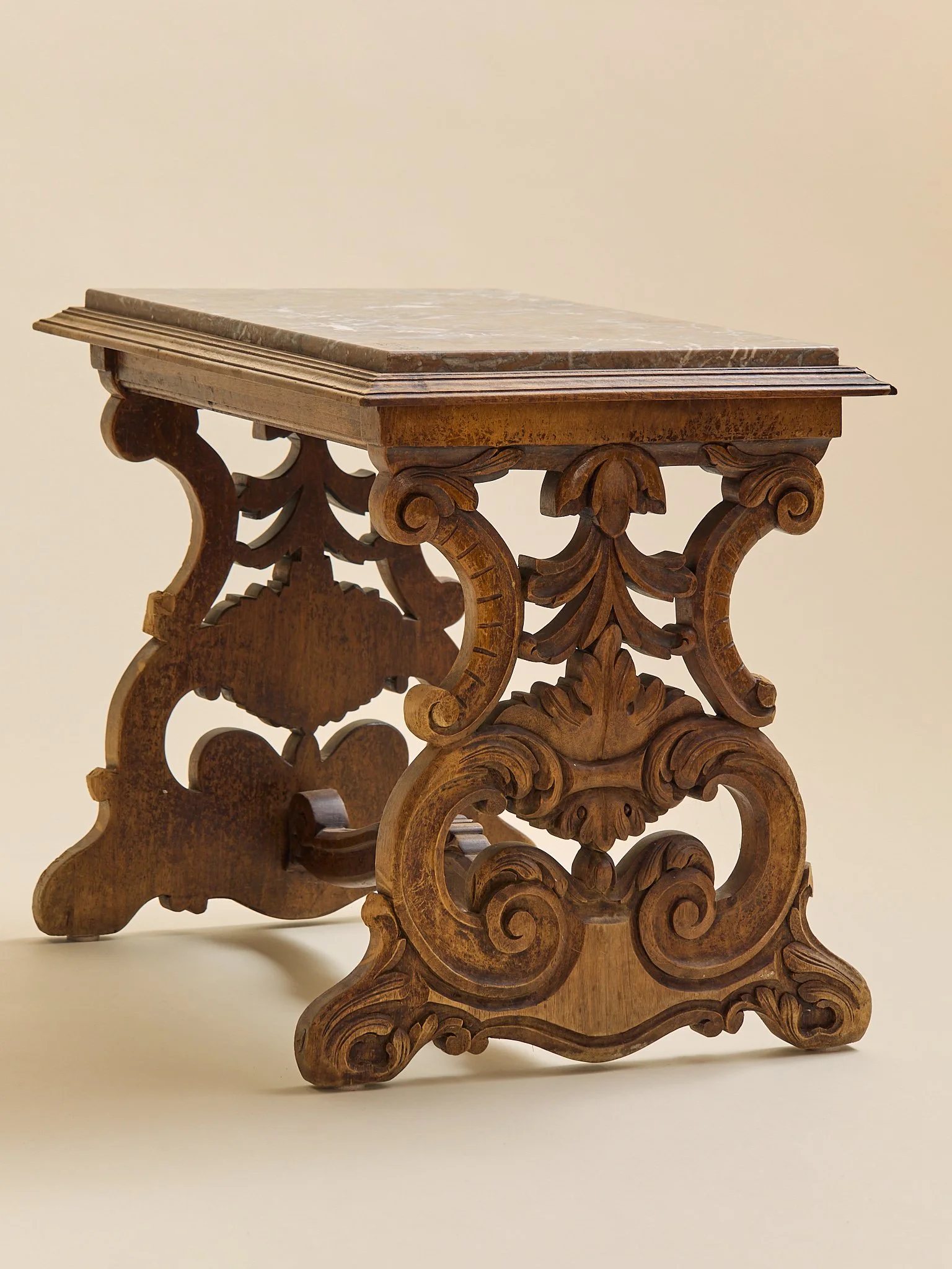 357_TheAntiqueOrnateHandCarvedWoodAndMarbleSideTable_15.jpg