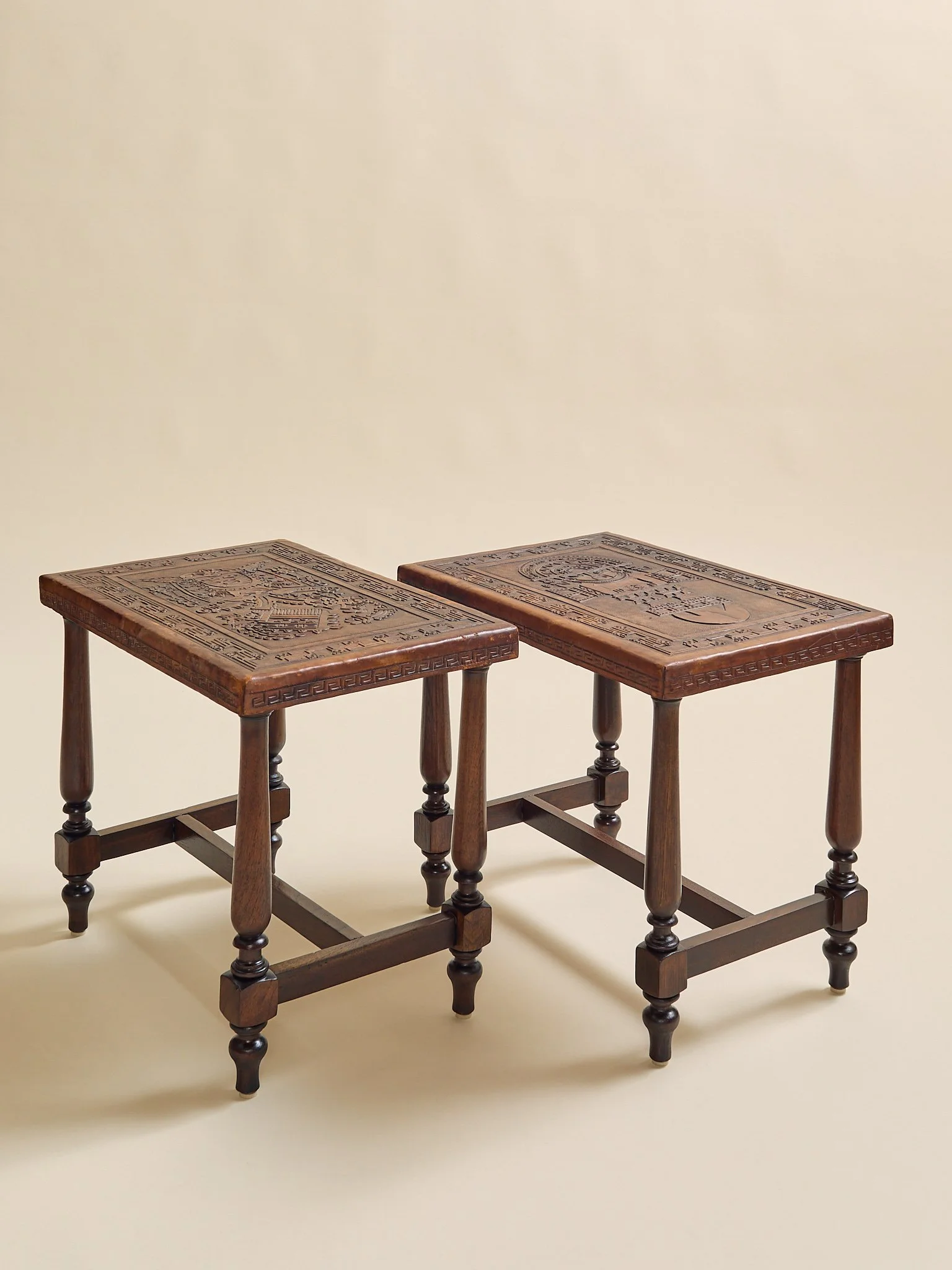 316_TheVintagePeruvianCarvedLeatherSideTableSet_01.jpg