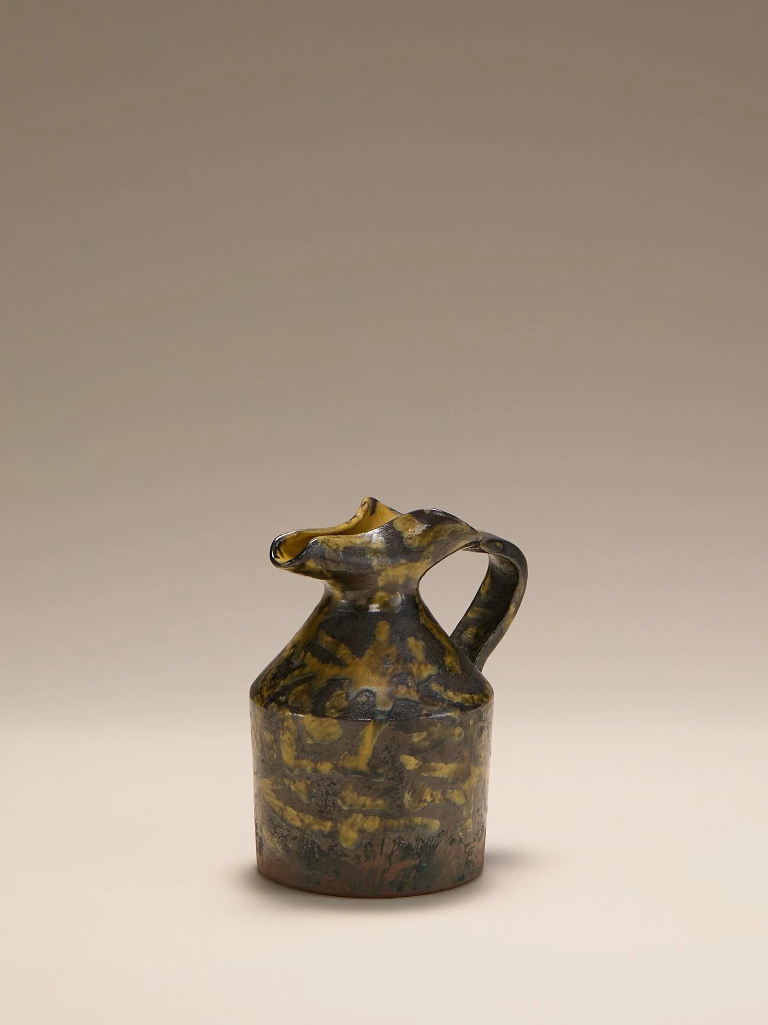 185_TheVintageHand-ThrownCeramicPitcherwithMottledBrown&OchreGlaze_002.jpg