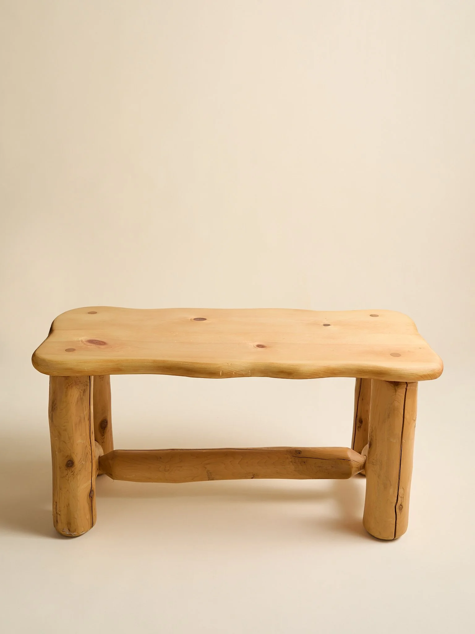 414_TheVintageChunkyLogBench_02.jpg