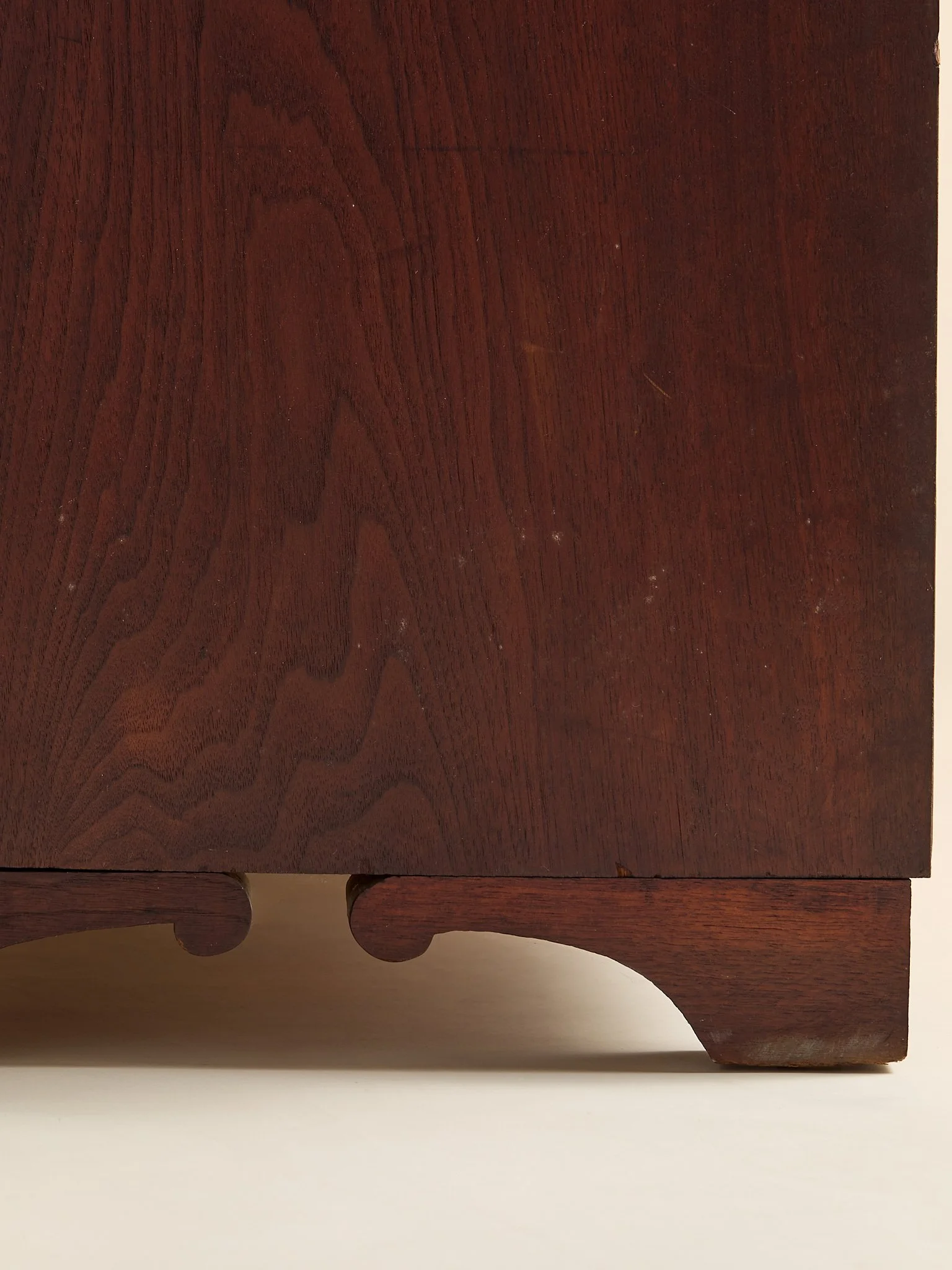 416_Arts&CraftsCherryChestofDrawers_12.jpg