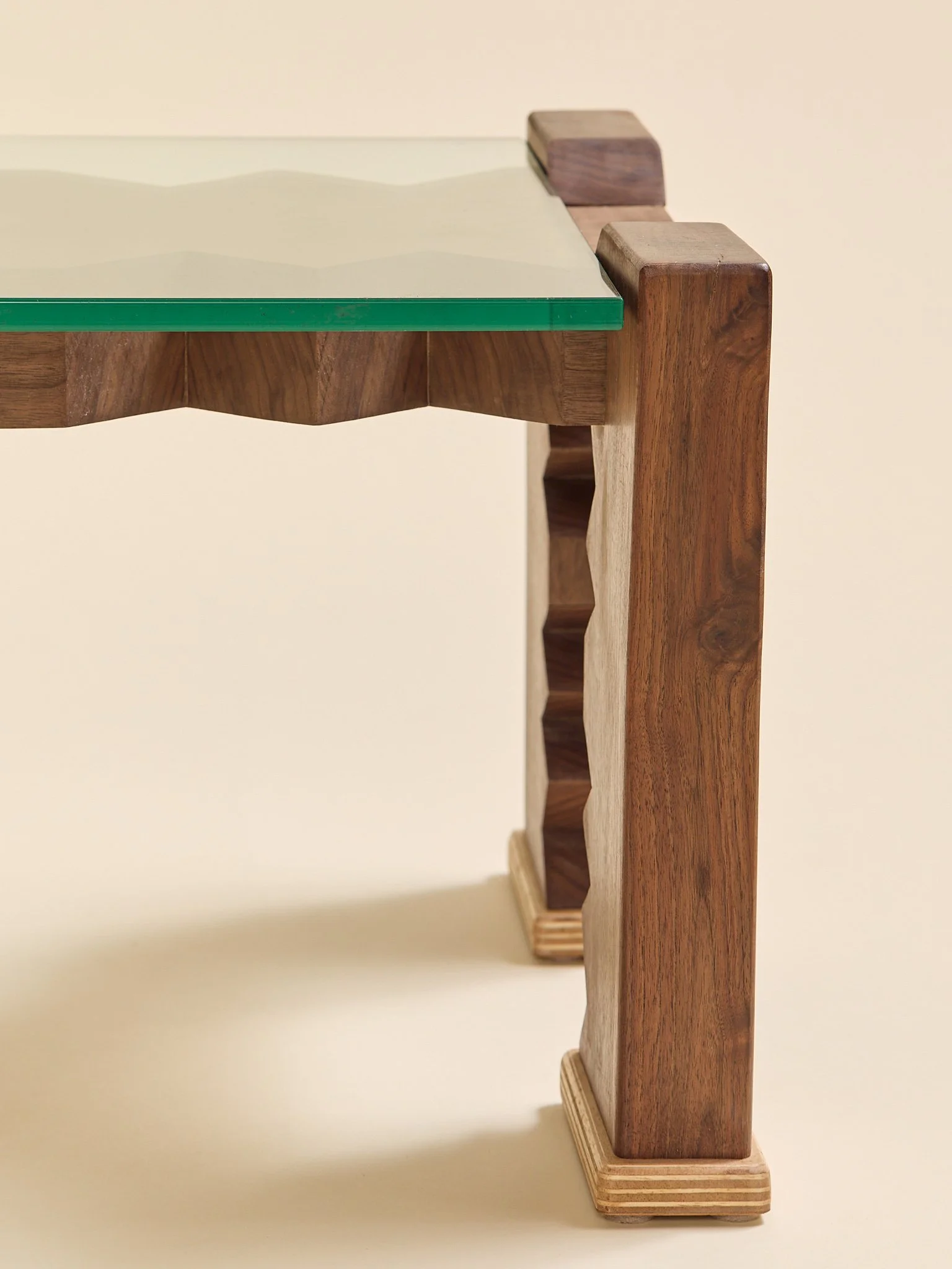 320_ThePlyBoySpecialWalnutZigZagCoffeeTable_06.jpg