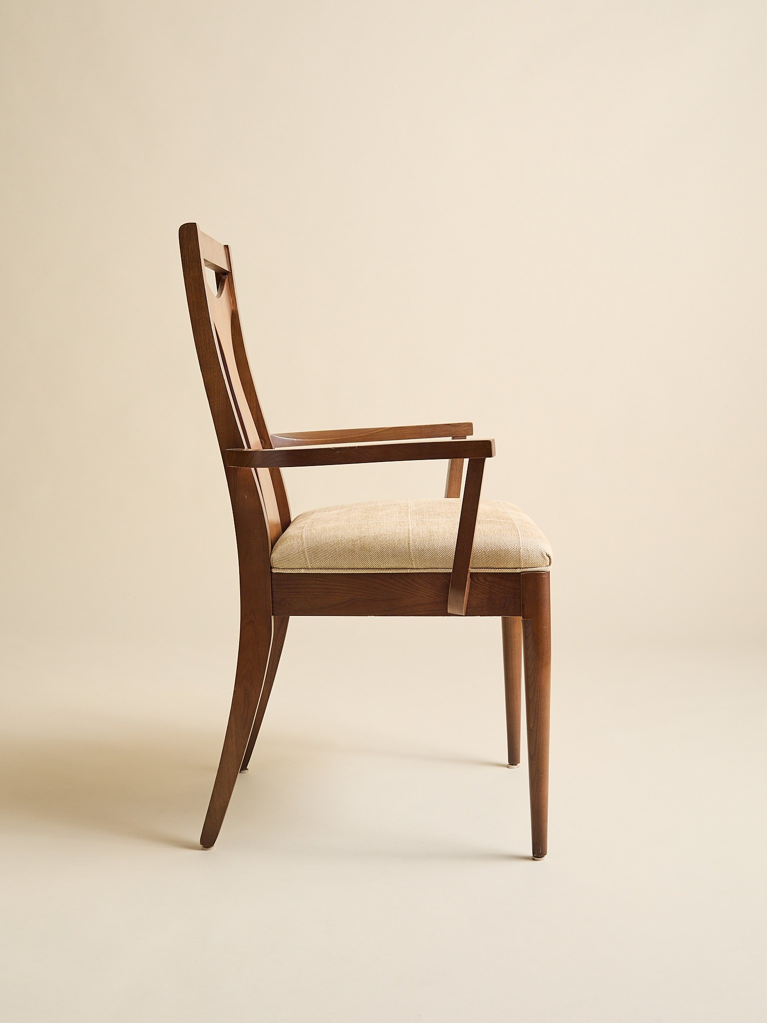412_TheVintage1960sMCMWalnutDiningChairs_06.jpg