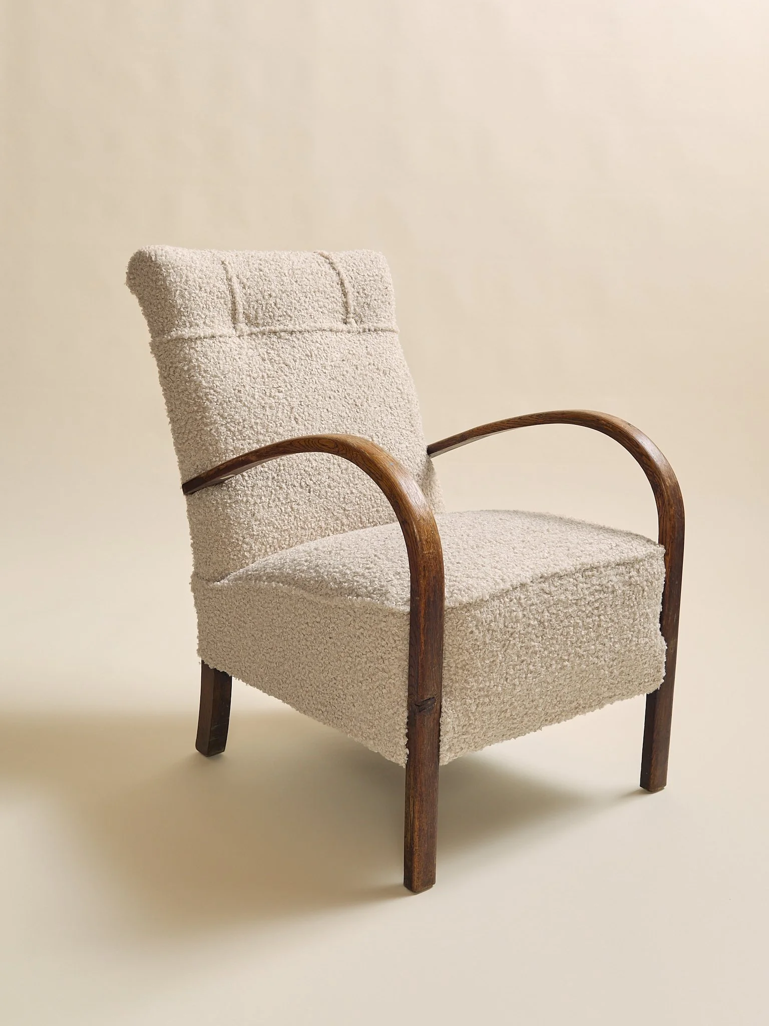 The Vintage Halabala Czech Lounge Chair, 1940s